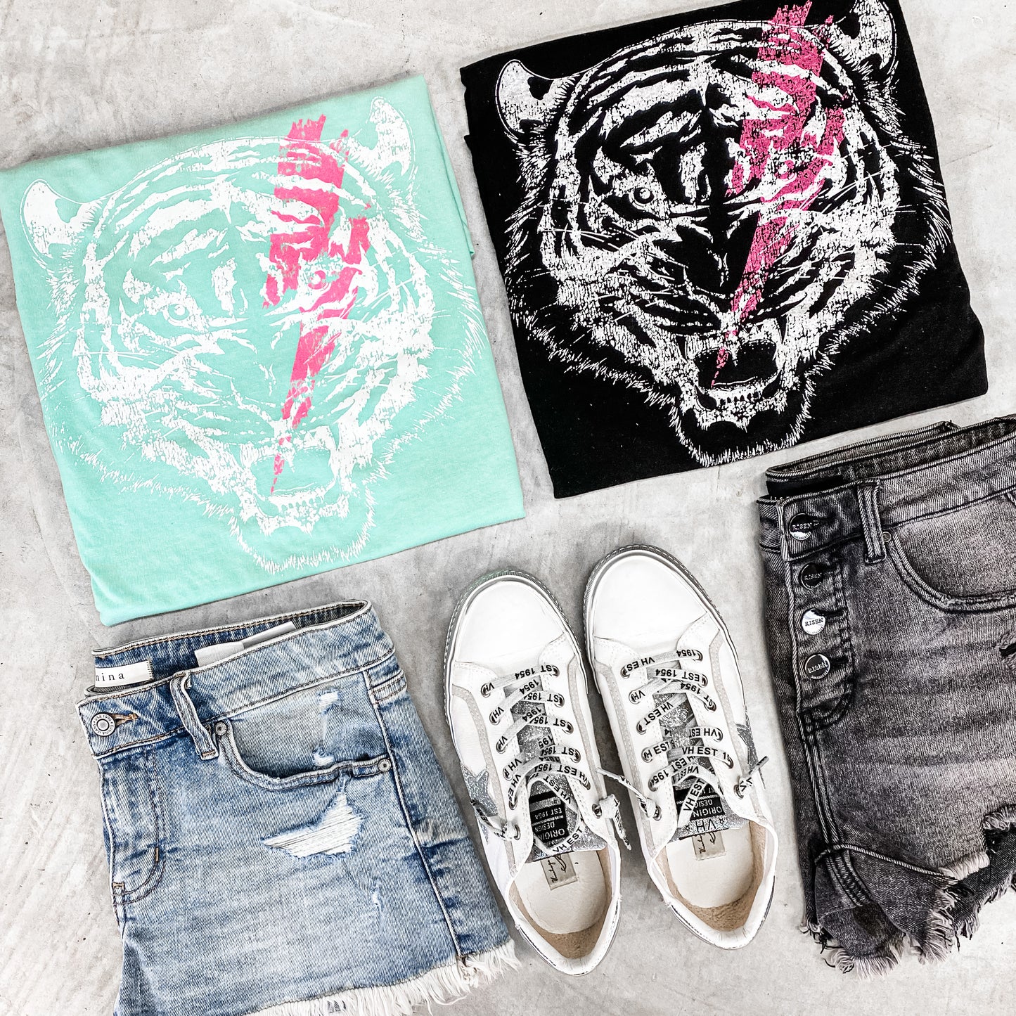 PRE-ORDER: Tiger Bolt Tee *Island Reef (S-3X)