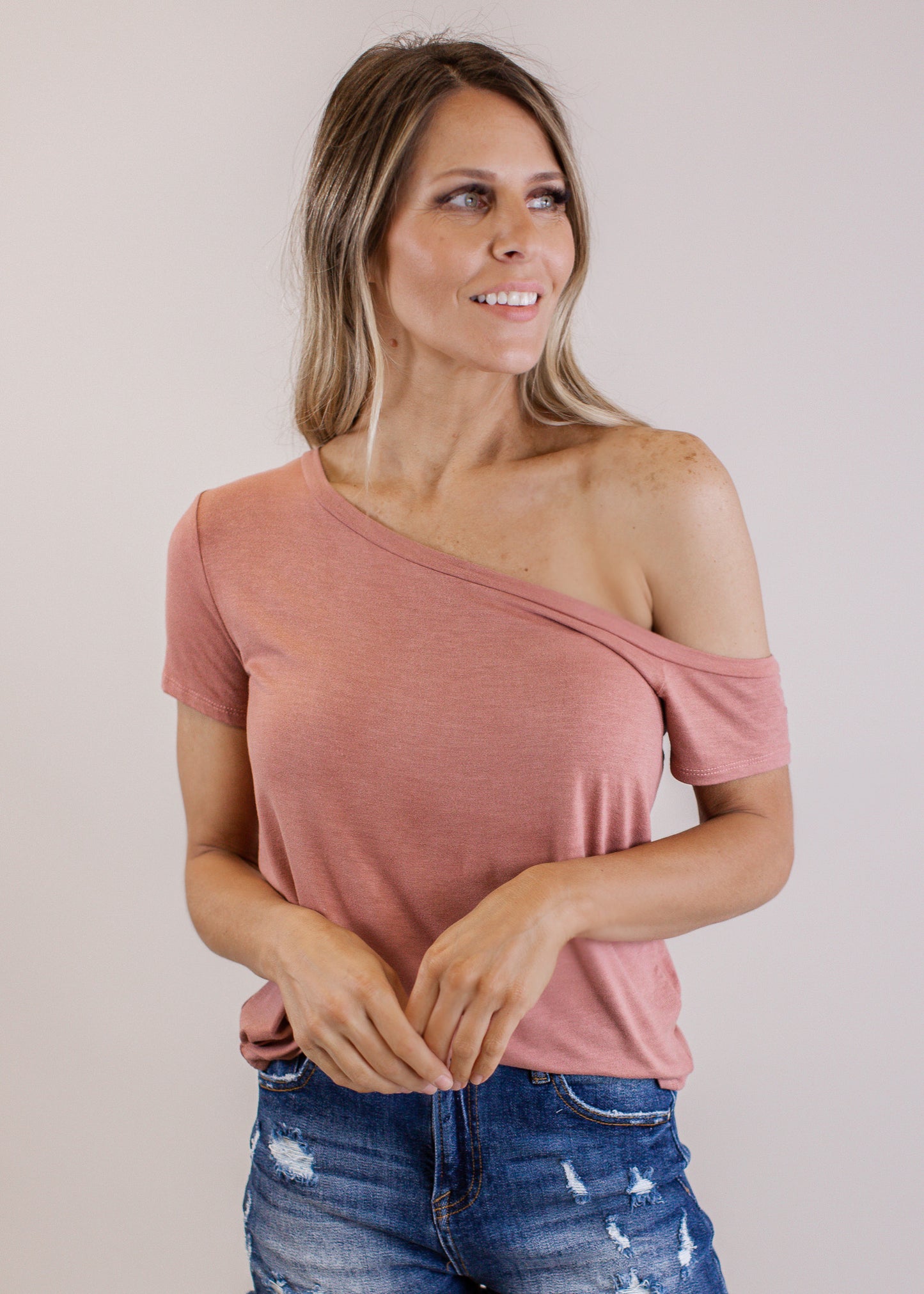 S, M. L: Sherry Top *DARK MAUVE