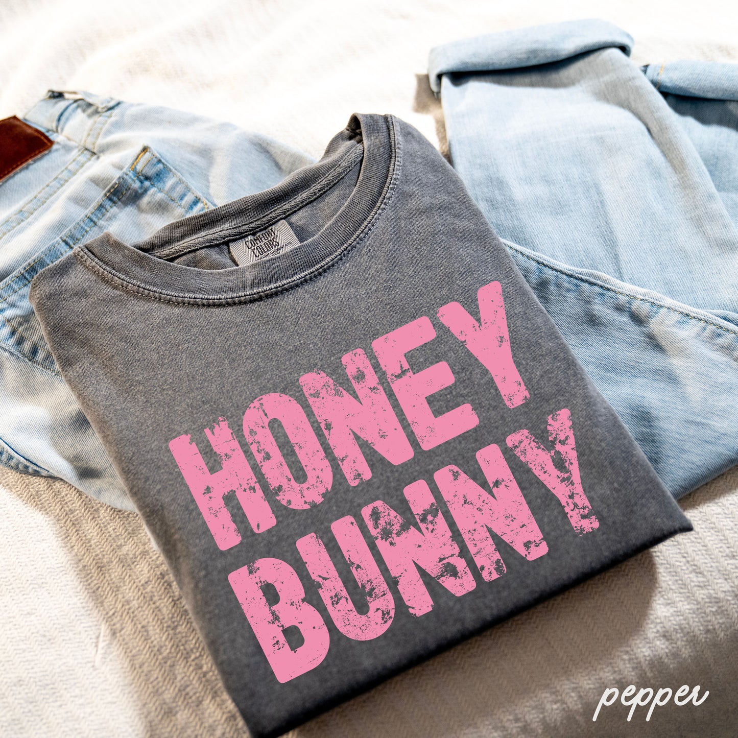 Pre Order: Honey Bunny Tee *3 Colors (S-3X)
