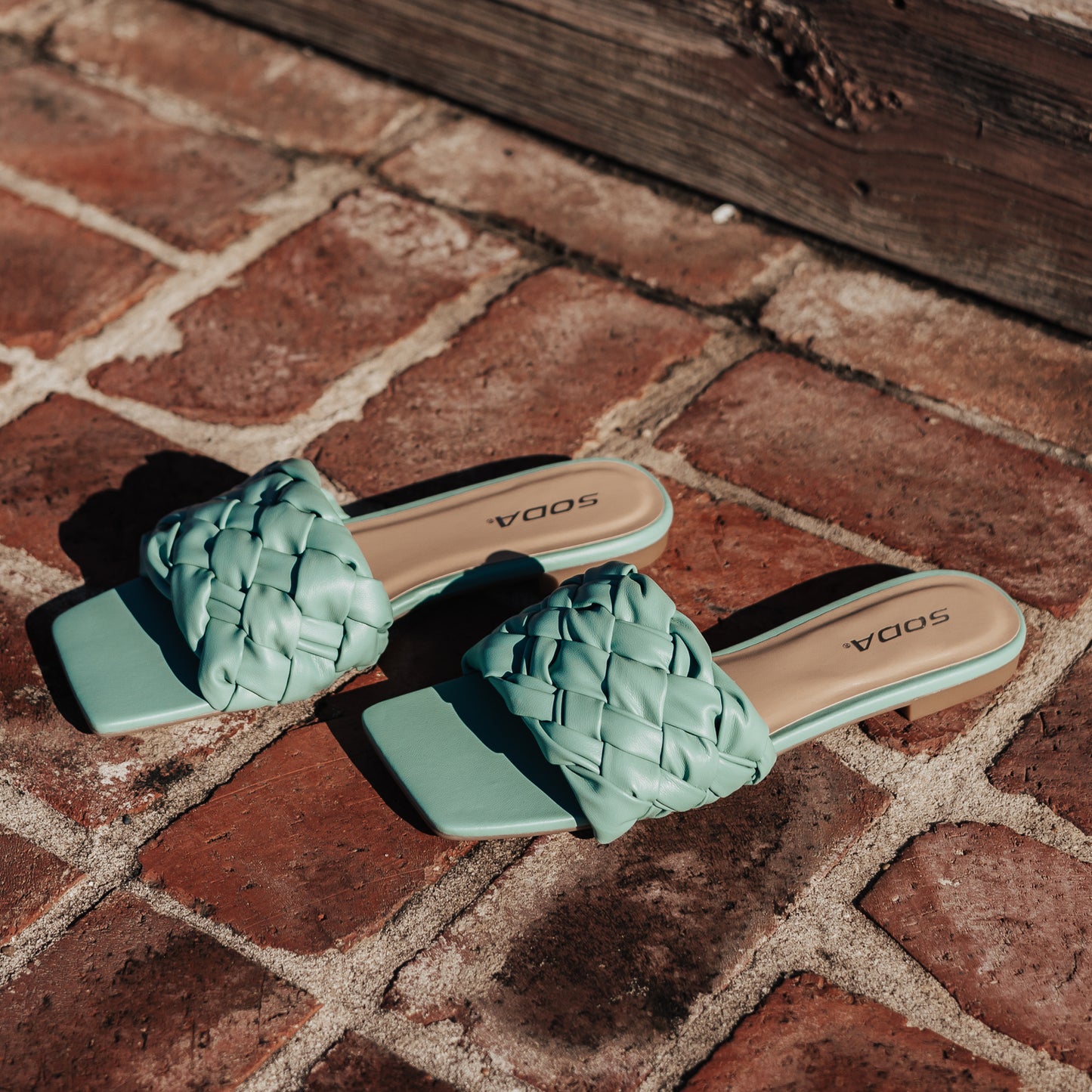 SIZE 7.5, 9, 10: Apron Sandal (6-11) *TEAL