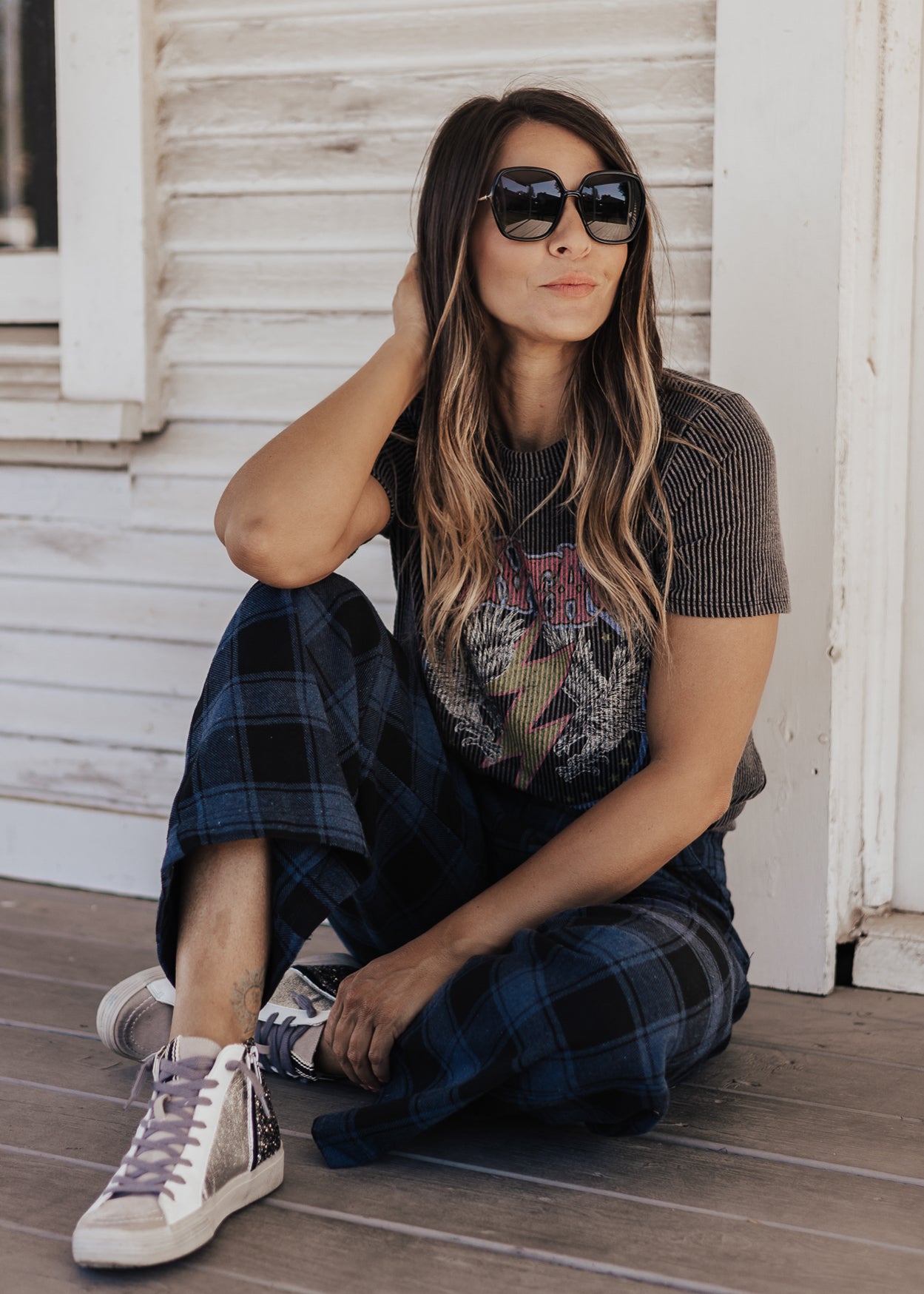 MEDIUM: Wide Leg Plaid Pants *BLACK/BLUE