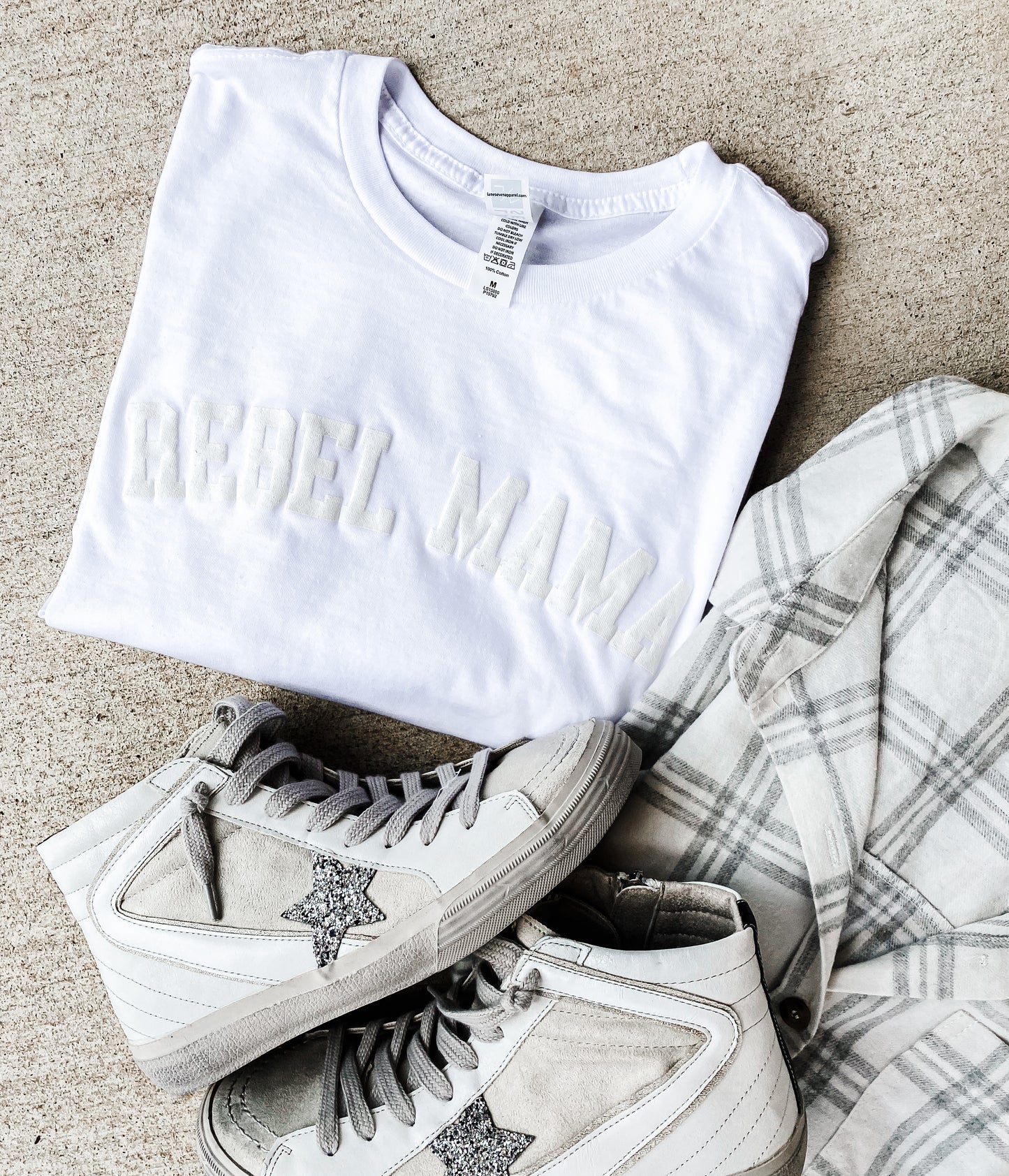 Rebel Mama Monochrome *White w/ White Puff Ink (S-3X)