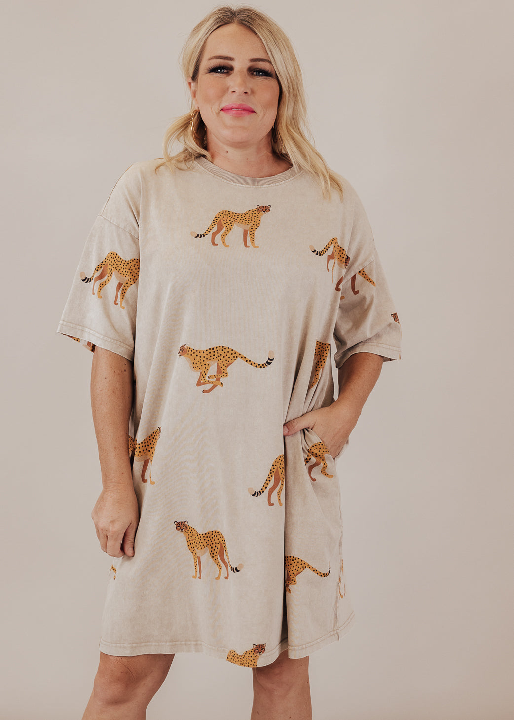 Oversized Cheetah T-Shirt Dress (S-3X) *WASHED TAUPE