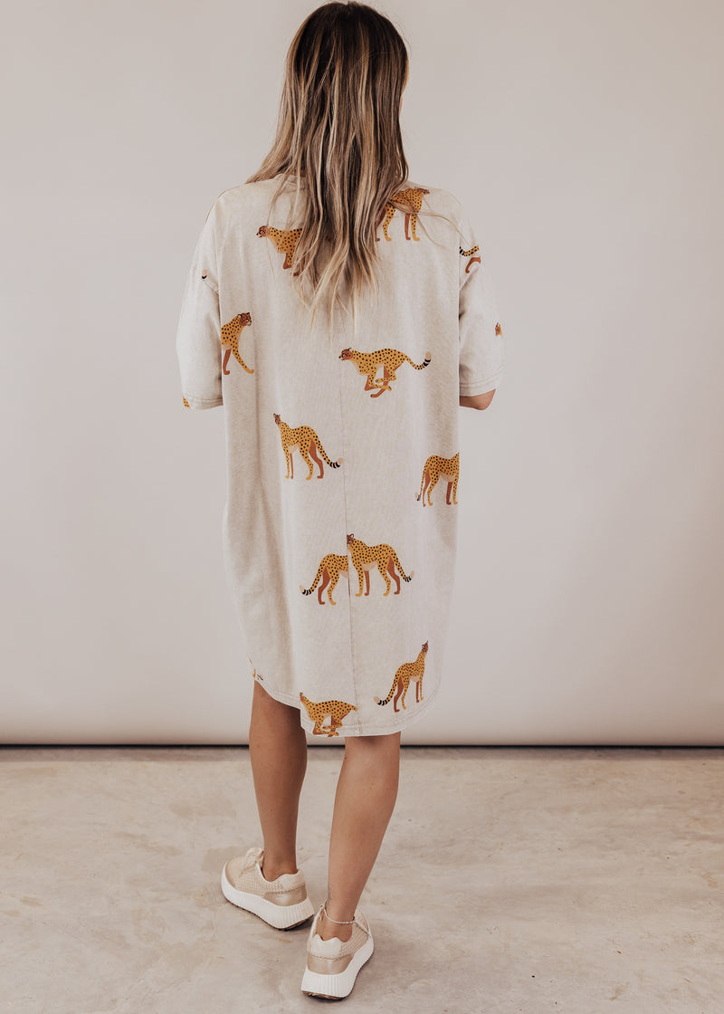 Oversized Cheetah T-Shirt Dress (S-3X) *WASHED TAUPE