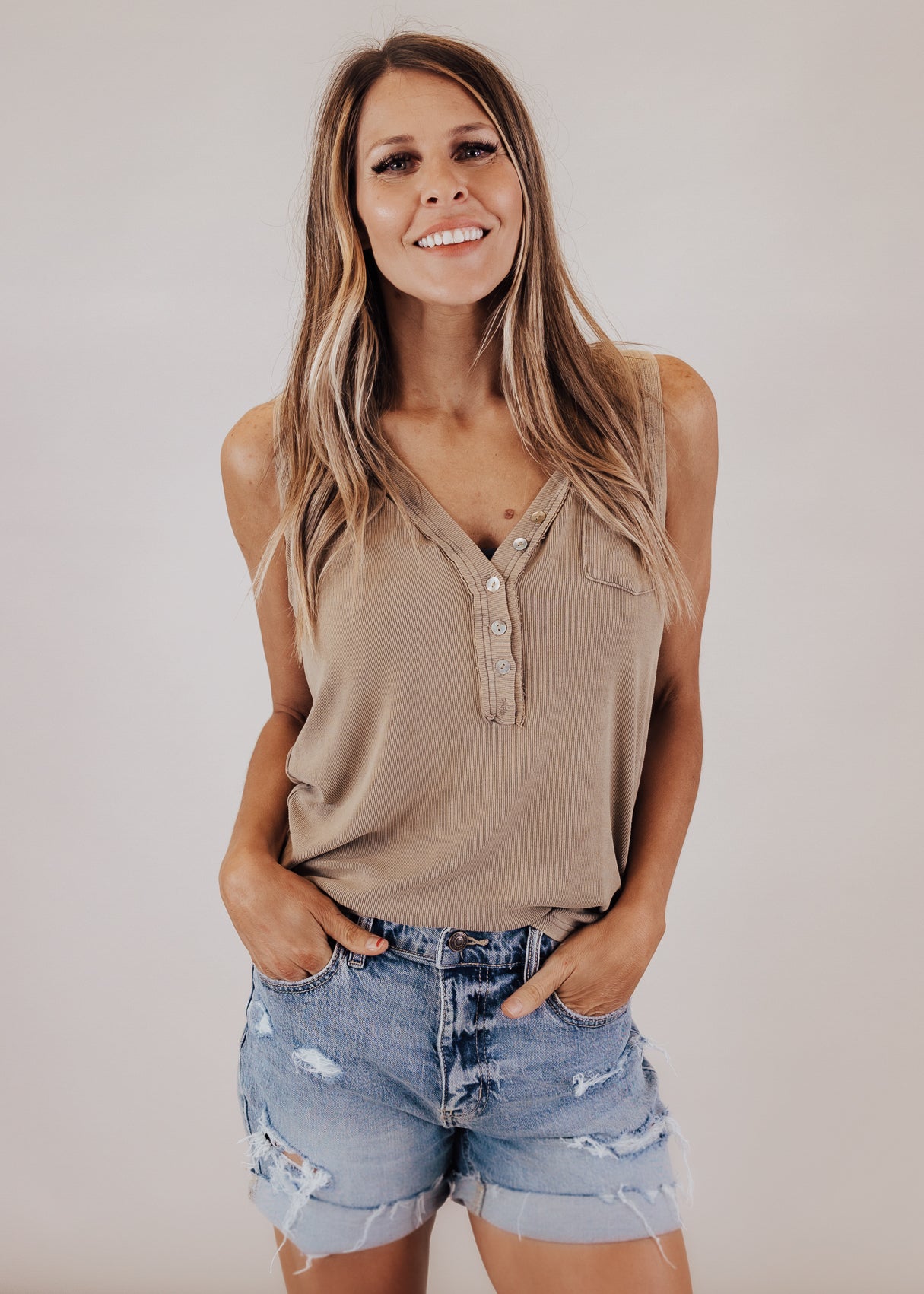 Bryan Top *OLIVE/TAUPE