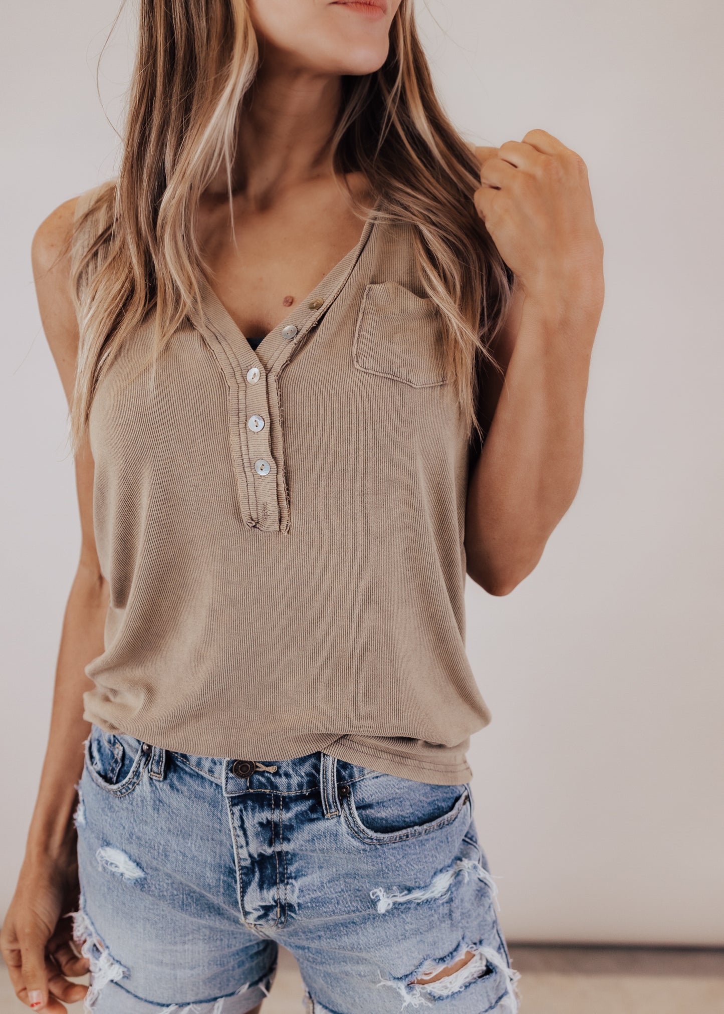 Bryan Top *OLIVE/TAUPE