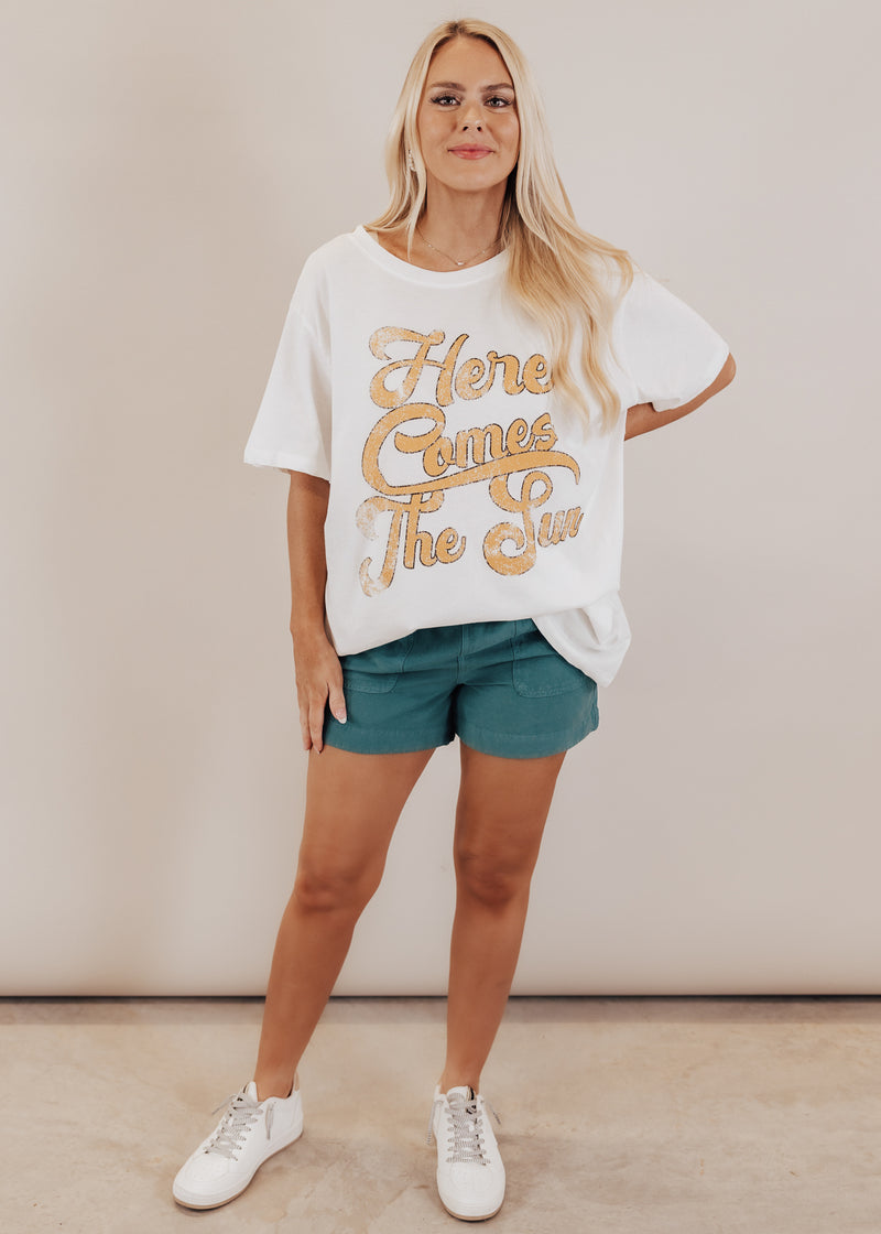 Oversized Here Comes The Sun Top (XL-3X) *WHITE