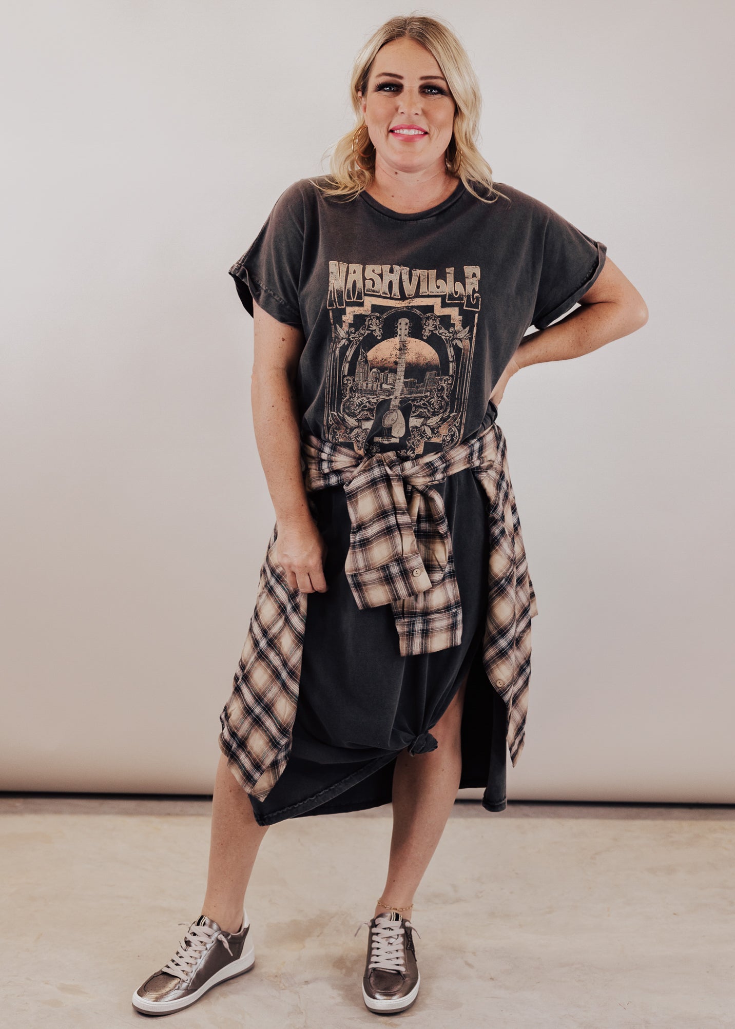 #90 Nashville Dress *VINTAGE BLACK