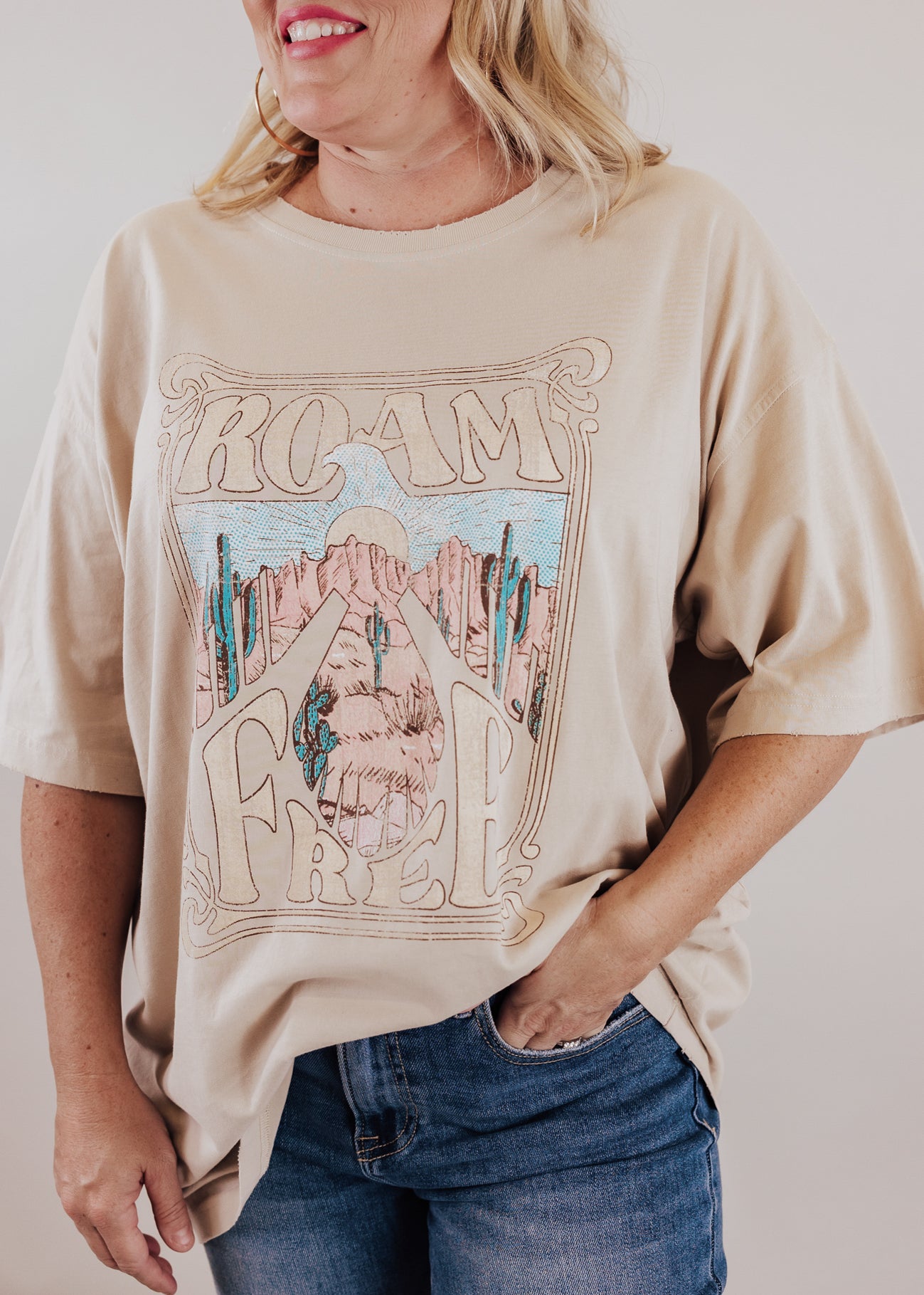 #91 Oversized Roam Free Top (CAN FIT XL) *TAN