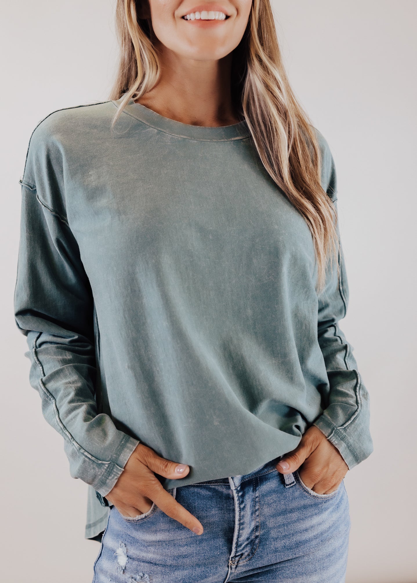 Ava Top (CAN FIT XL) *MINERAL JUNIPER GREEN