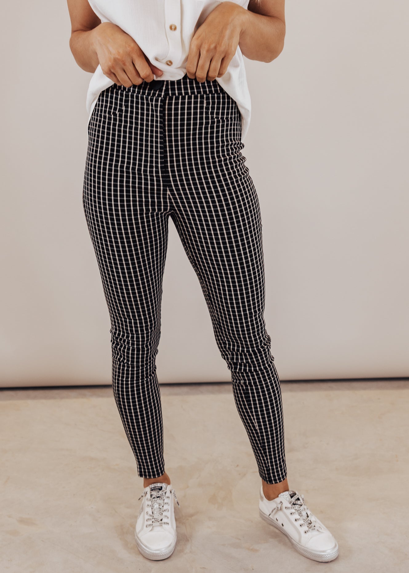 3X: Checkered Straight Leg Pants (S-3X) *BLACK/IVORY