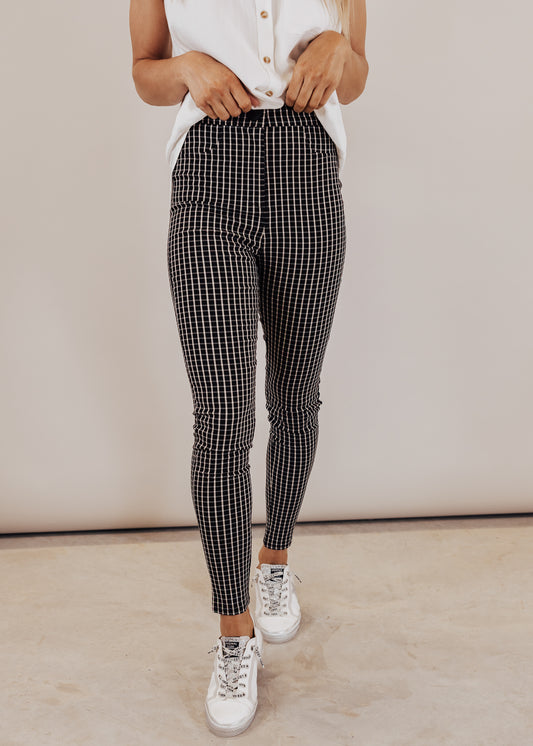 3X: Checkered Straight Leg Pants (S-3X) *BLACK/IVORY