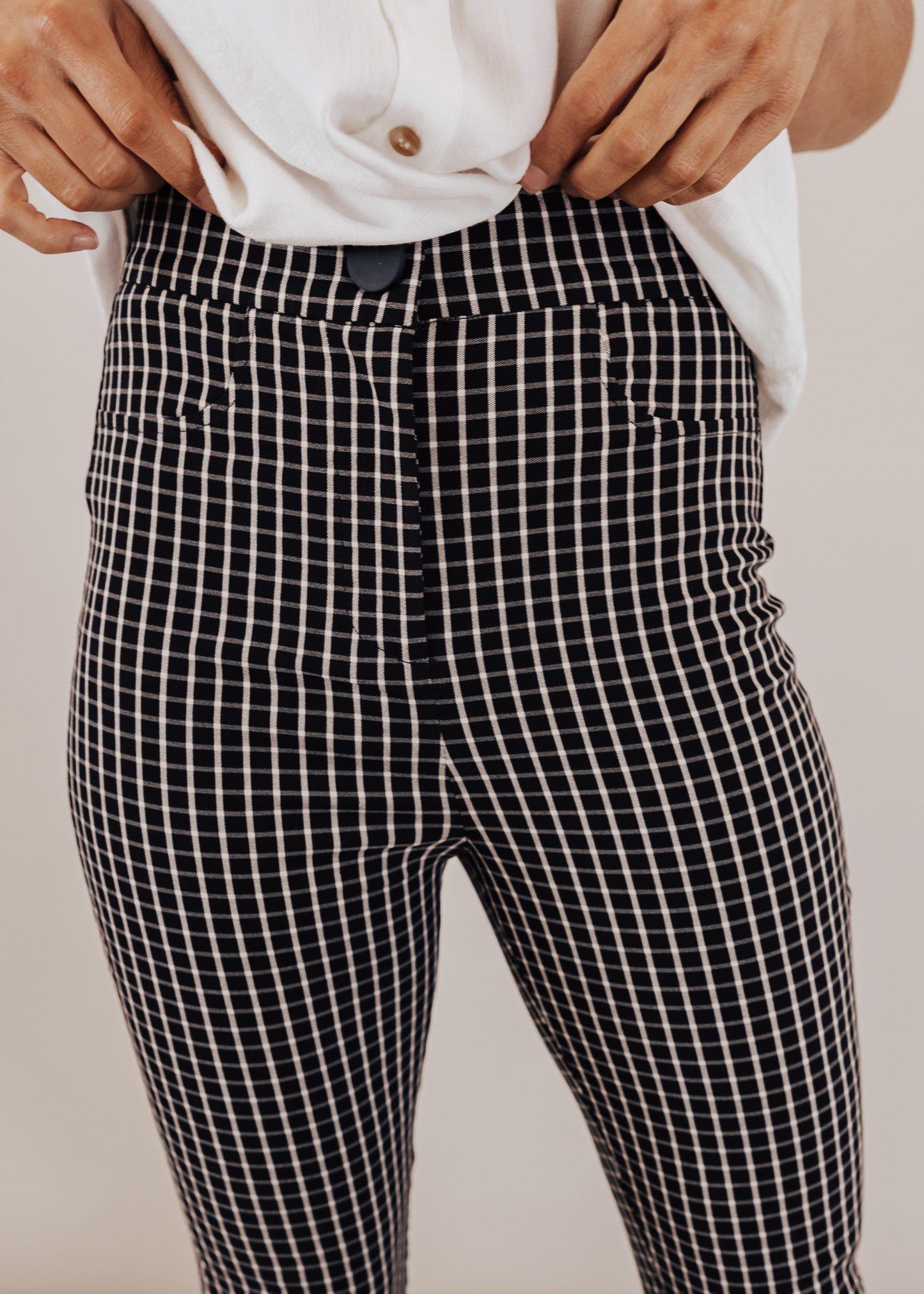 3X: Checkered Straight Leg Pants (S-3X) *BLACK/IVORY