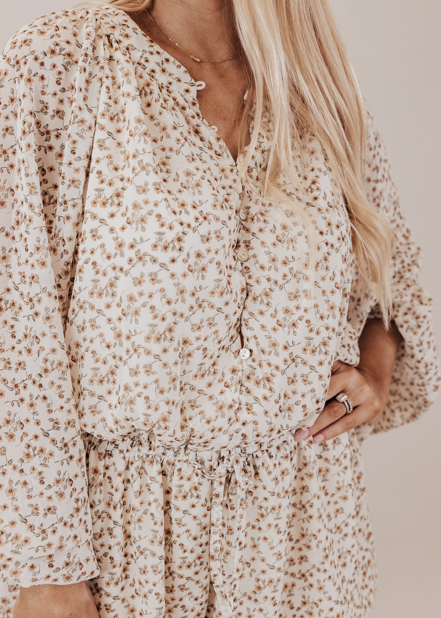 Floral Romper (S-XL) *CREAM