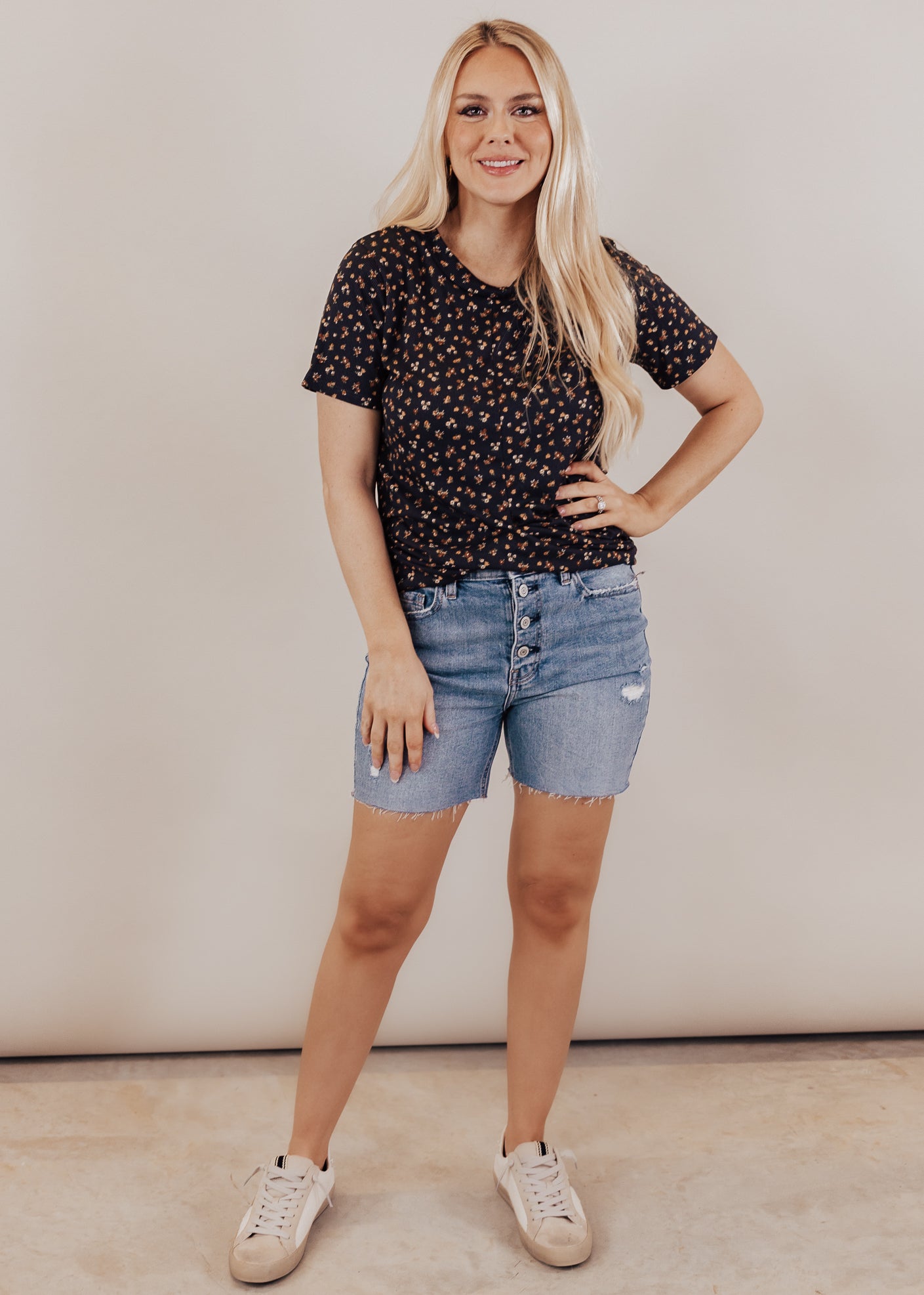 XS -L: Eunina Zane Shorts (XS-L) *SIZE UP