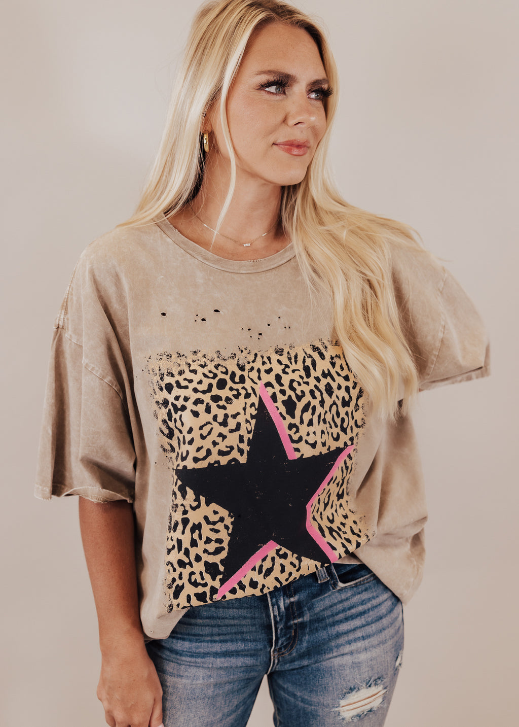 #77 Oversized Distressed Star Leopard Top (CAN FIT XL) *MINERAL MOCHA