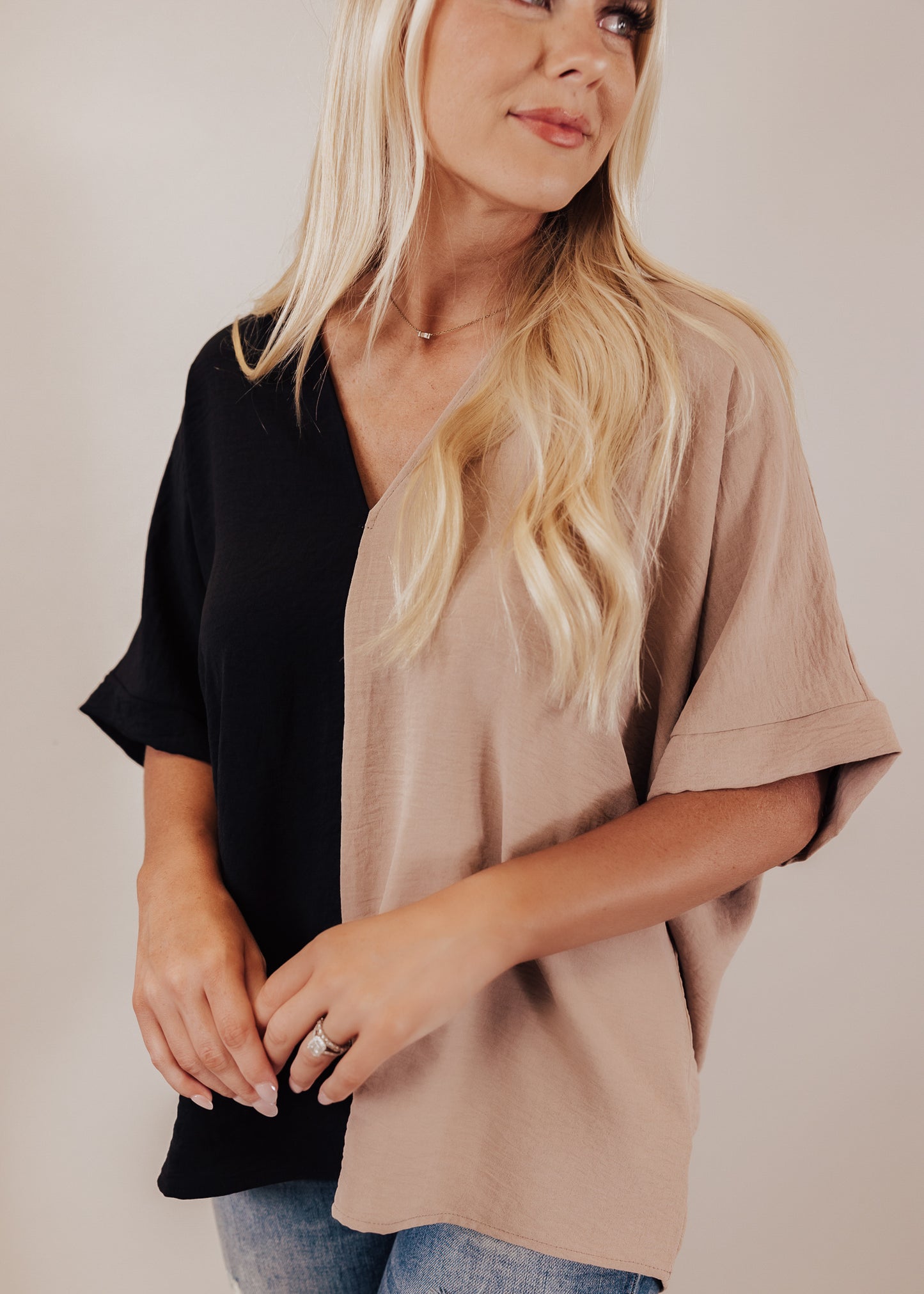 Whitney Color Block Top *BLACK/TAUPE