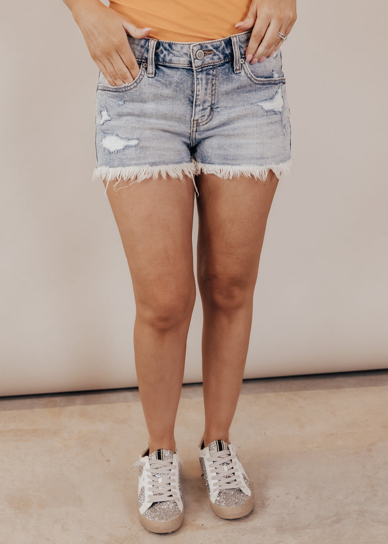 LOW RISE Eunina Cut Off Fray Shorts (XS-L)