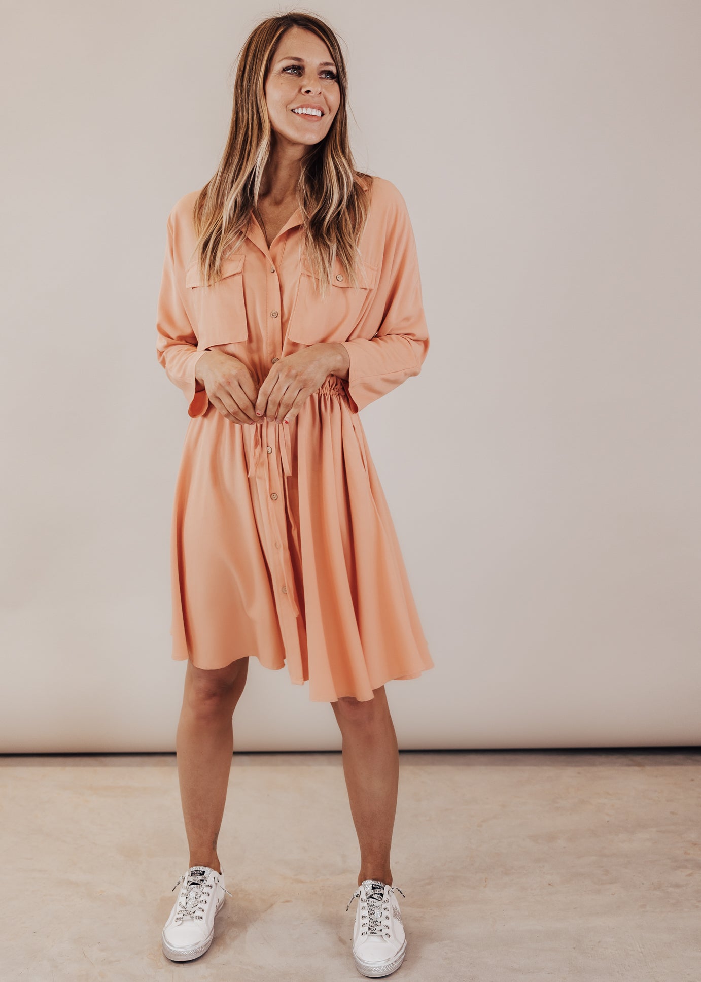 SMALL: Cantaloupe Button Down Dress (CAN FIT XL)