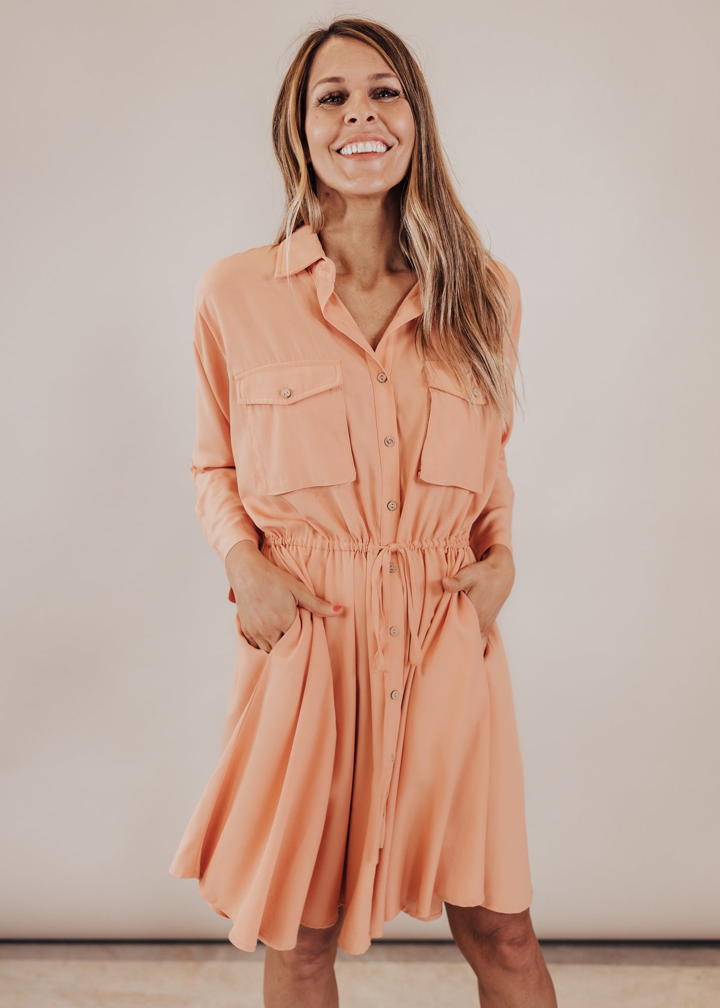 SMALL: Cantaloupe Button Down Dress (CAN FIT XL)