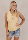 Pol Norma Fitted Top *PINEAPPLE
