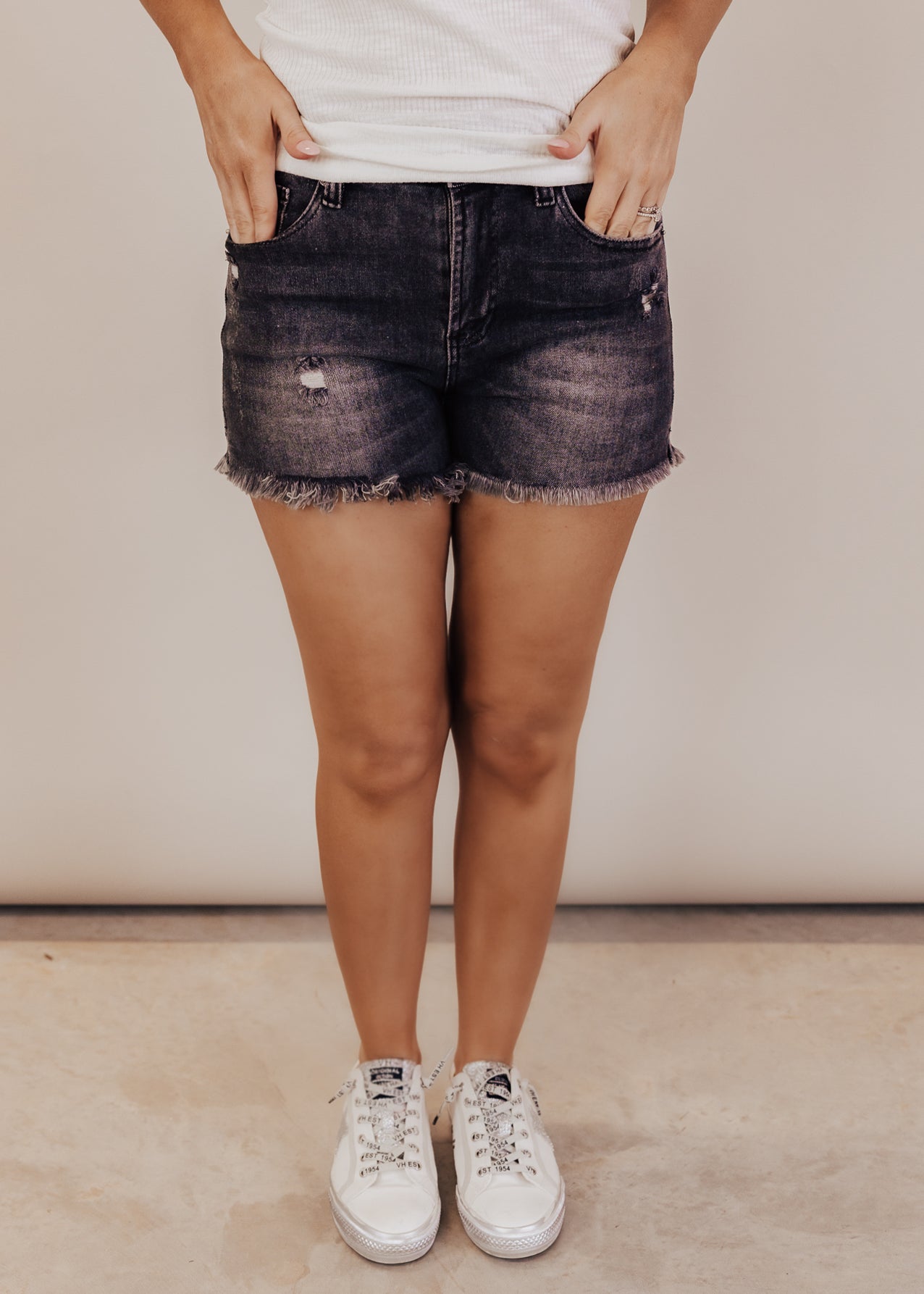 Small: Risen Mark Shorts (S-XL) *BLACK