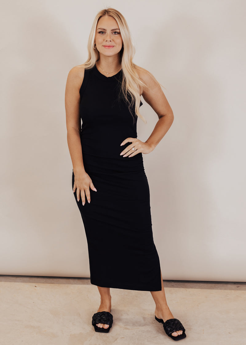 Tawny Fitted Ruched Side Dress *BLACK