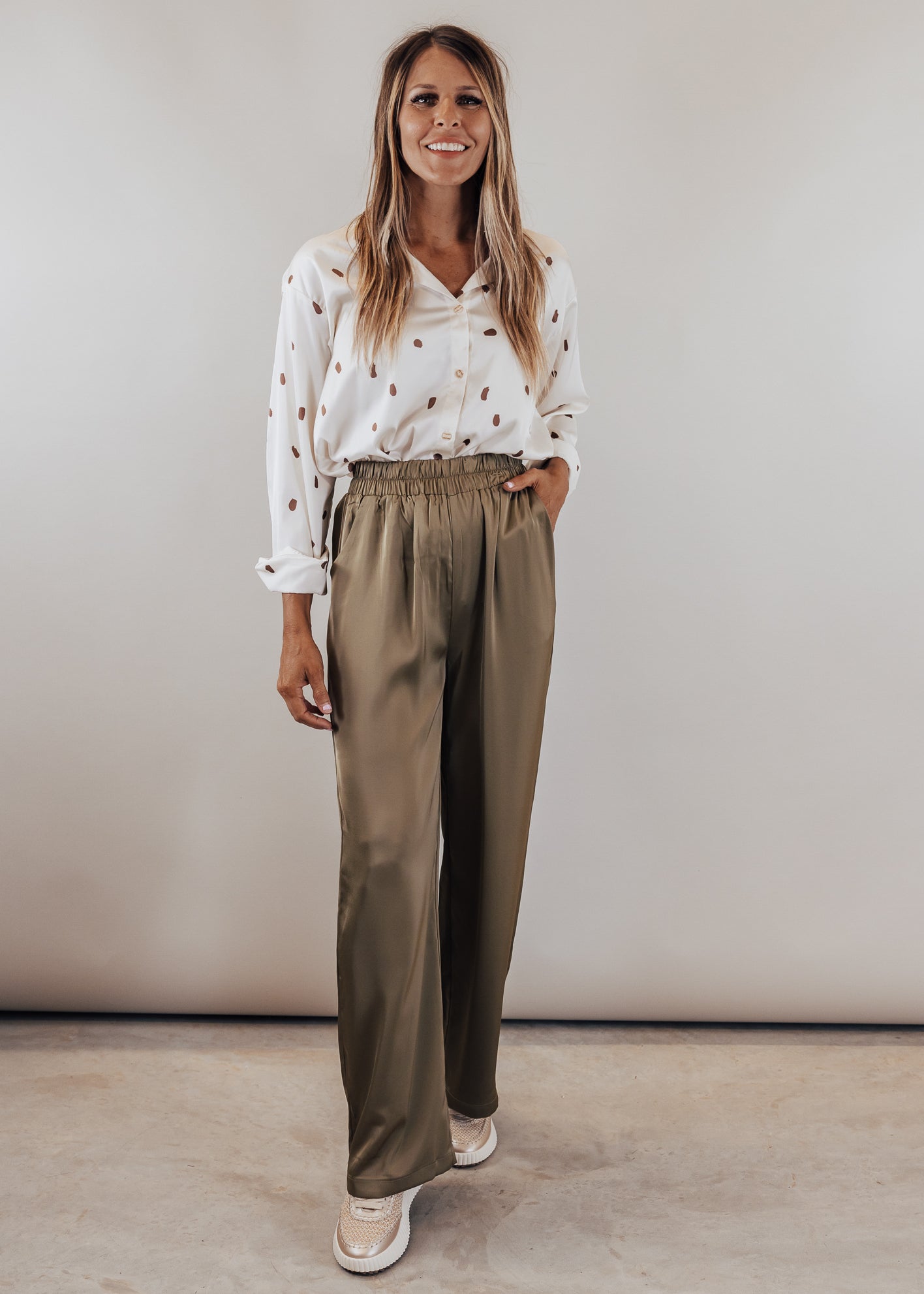 Silky Button Down Top (S-3X) *CREAM/BROWN