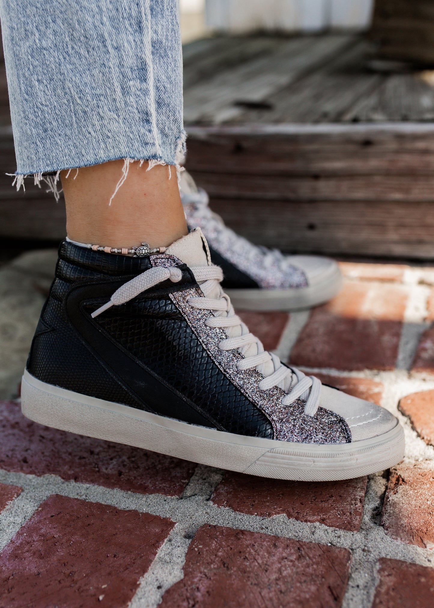 Shu Shop ROONEY (6-11) *BLACK SNAKE