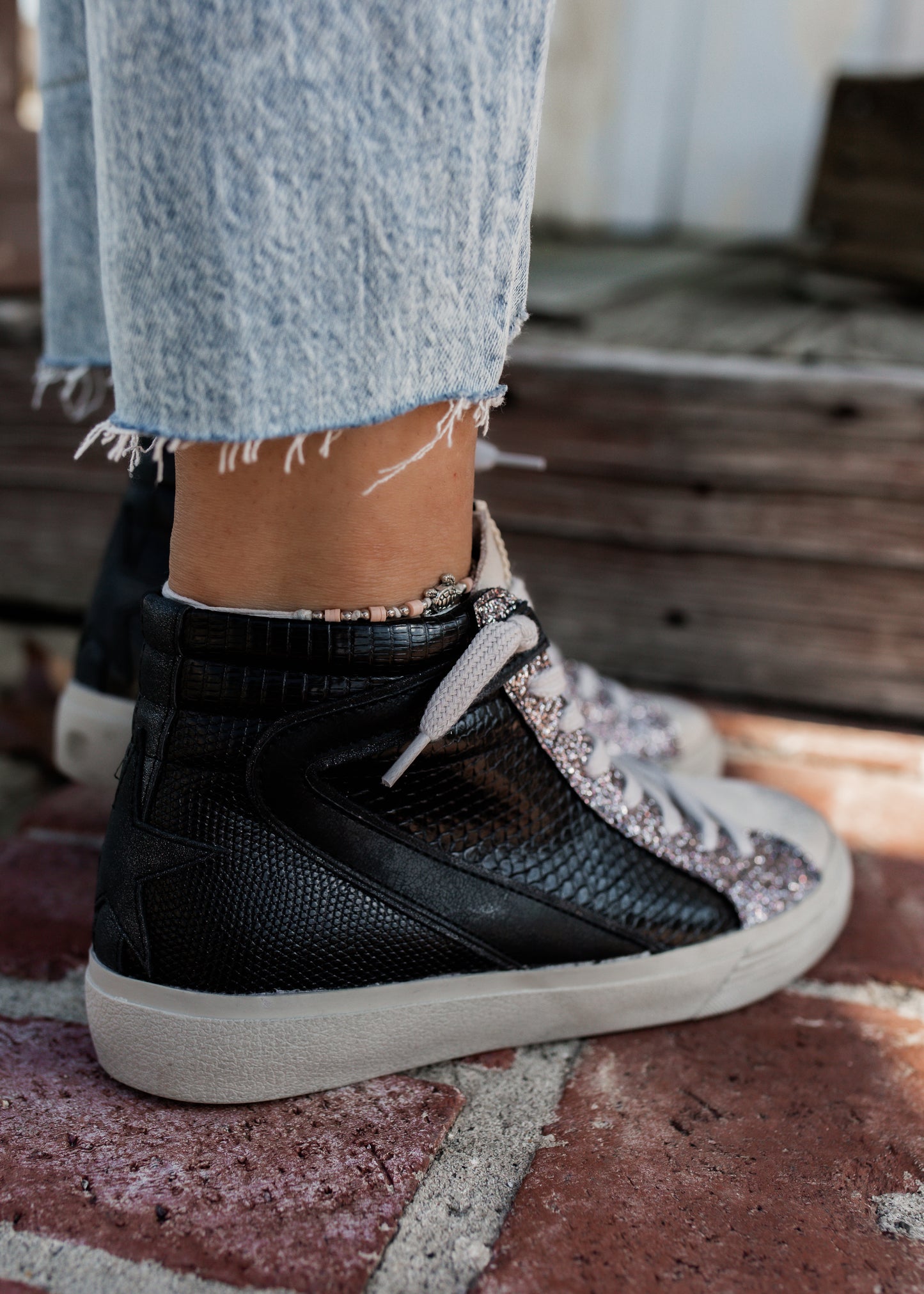 Shu Shop ROONEY (6-11) *BLACK SNAKE