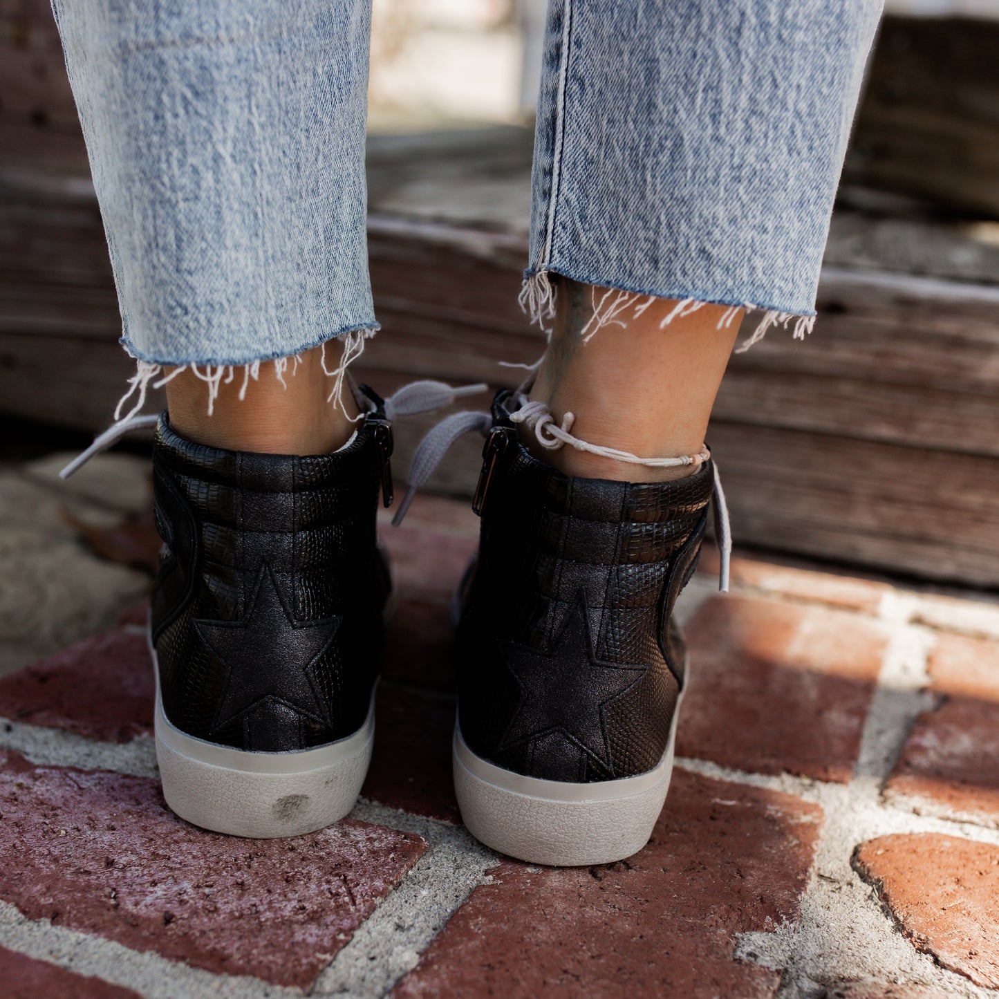 Shu Shop ROONEY (6-11) *BLACK SNAKE