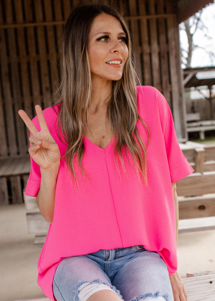 Alex Crinkle Top (S-XL) *NEON FUCHSIA