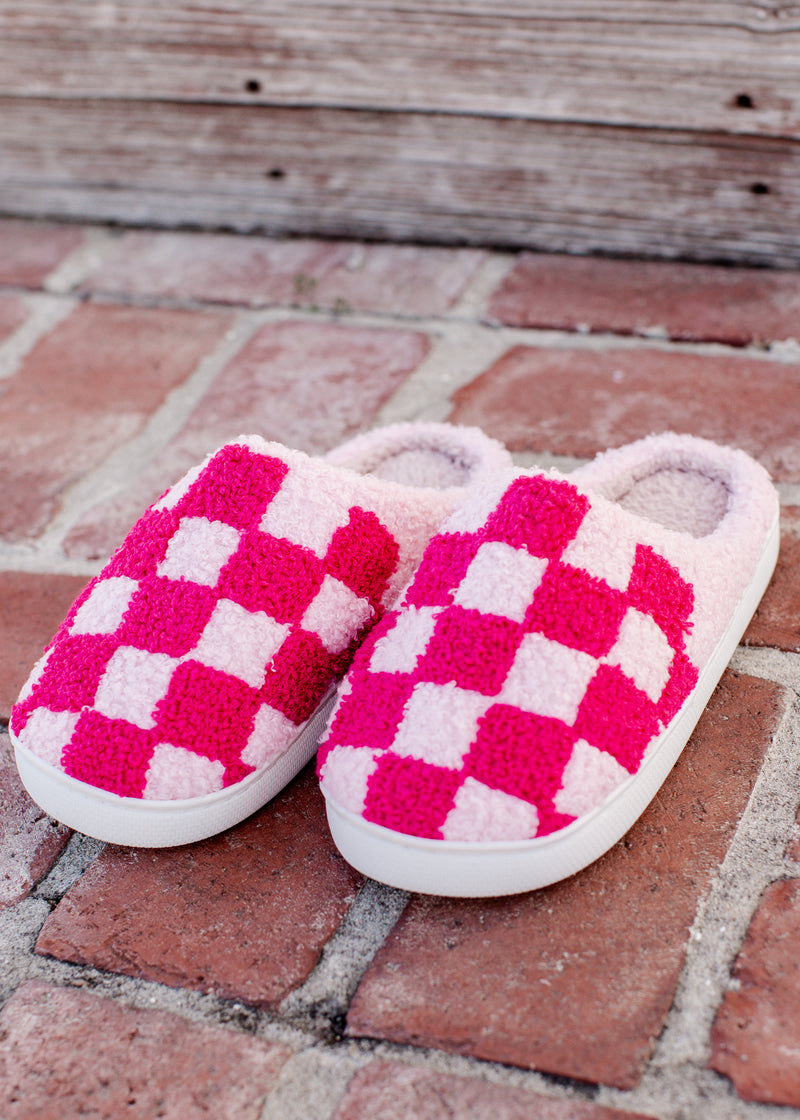Checkered Slippers (S-XL) *PINK/LIGHT PINK