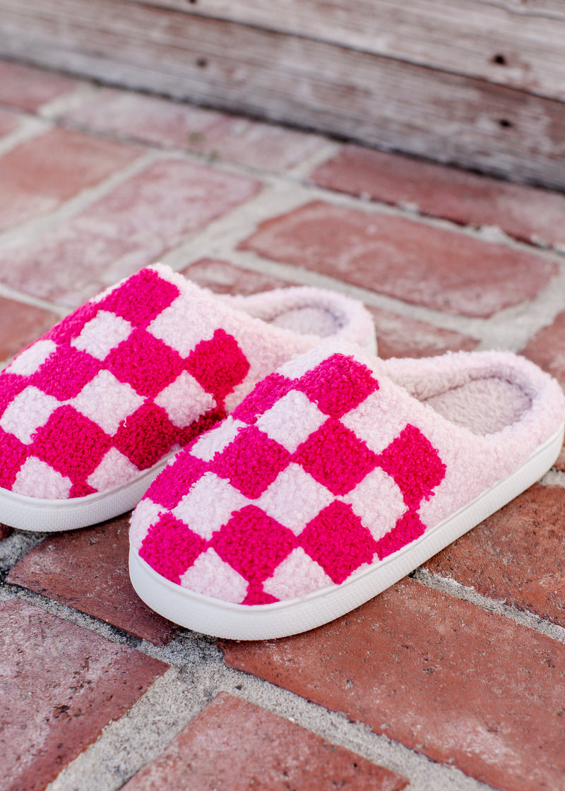 Checkered Slippers (S-XL) *PINK/LIGHT PINK