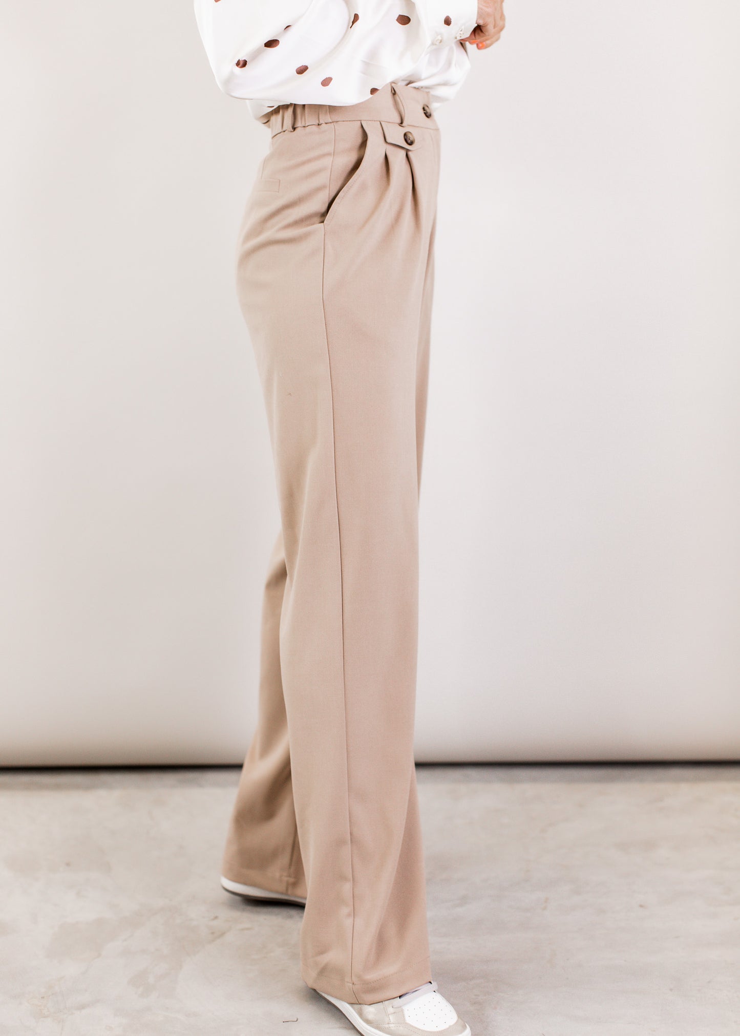 SMALL: Fawn Trouser Pants *MOCHA