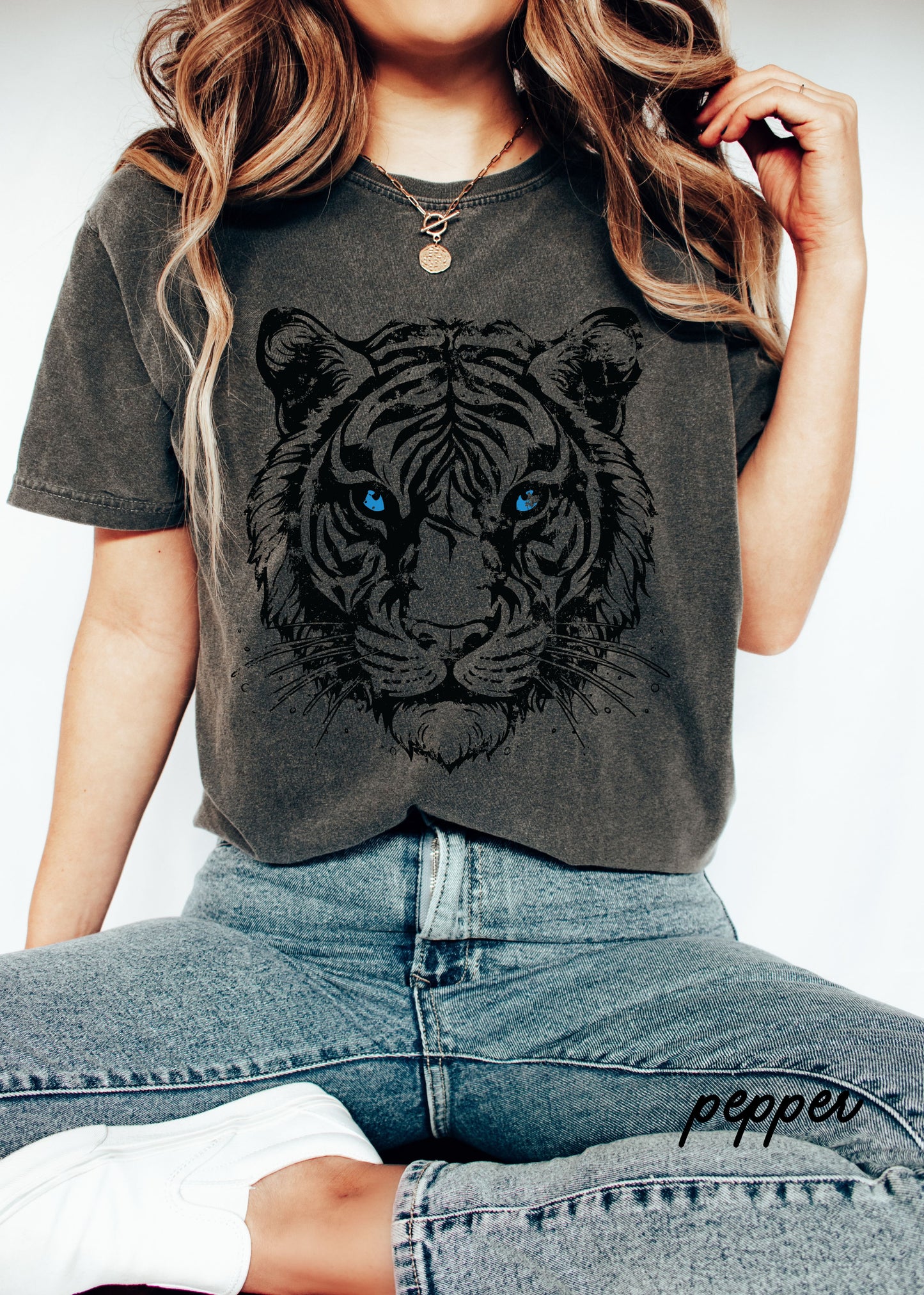 *Tiger Tee *8 Colors (S-3X)