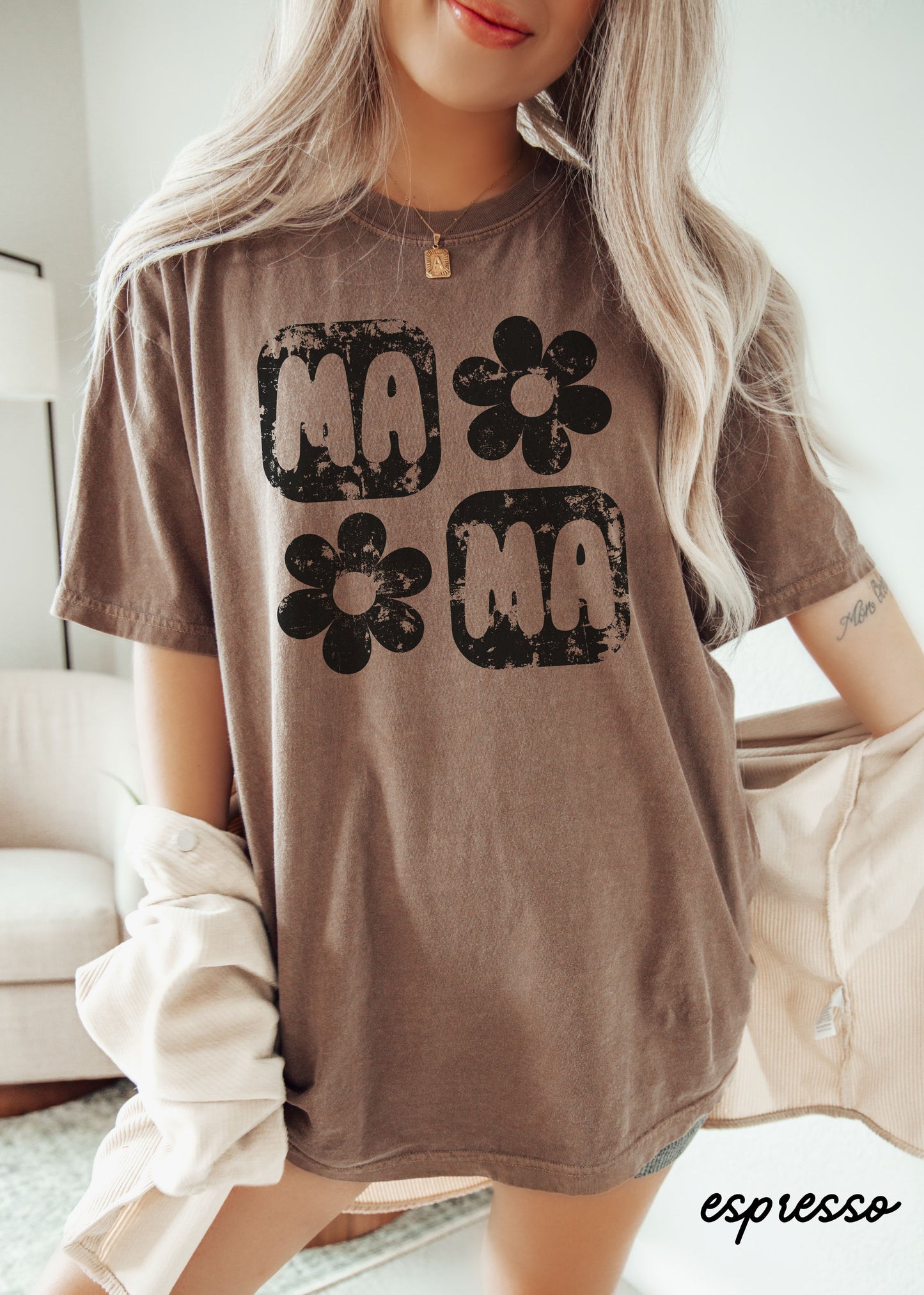 PRE-ORDER: Mama Floral Squared Tee *10 Colors (S-3X)