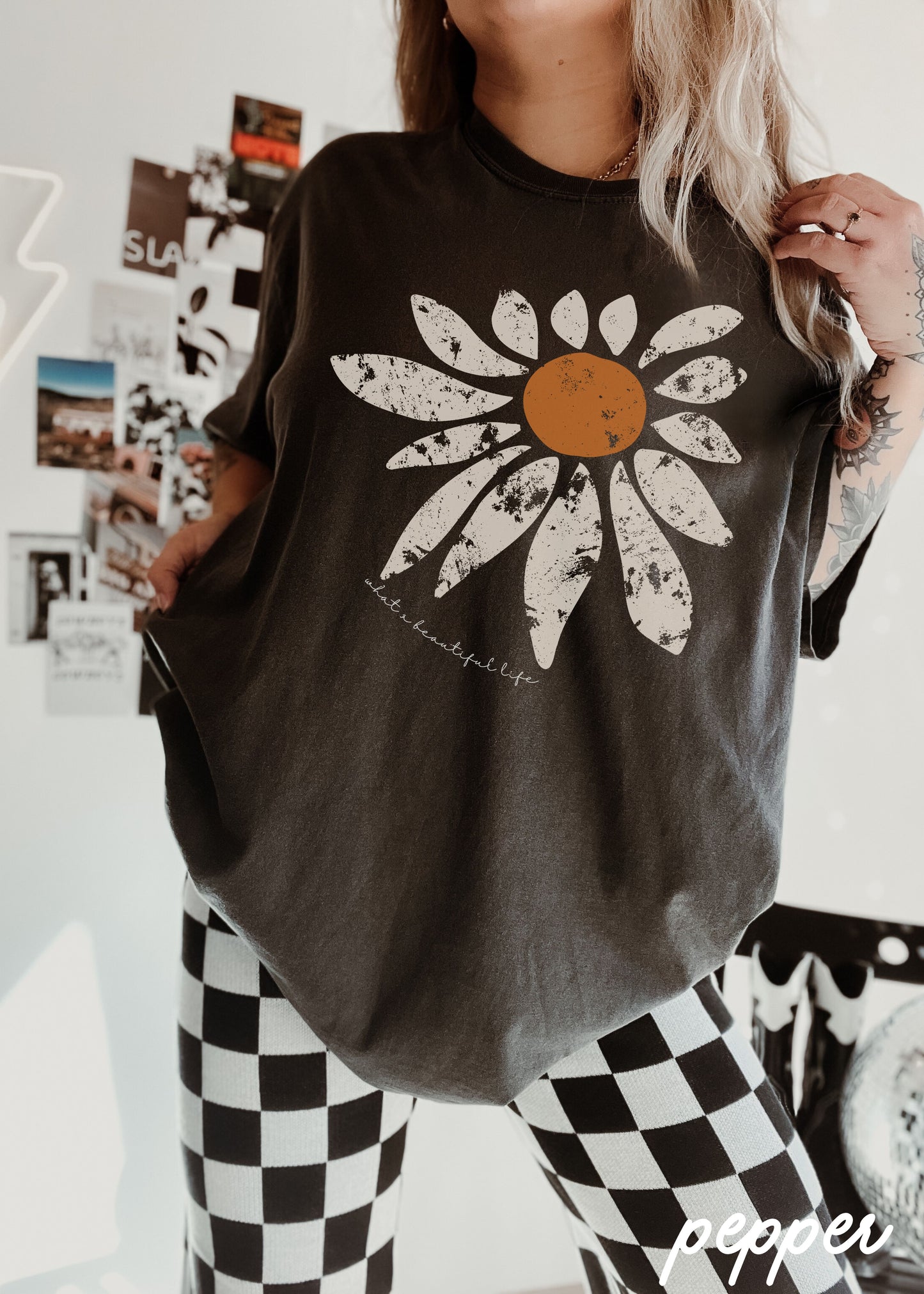 *Beautiful Life Floral Tee *4 Colors (S-3X)