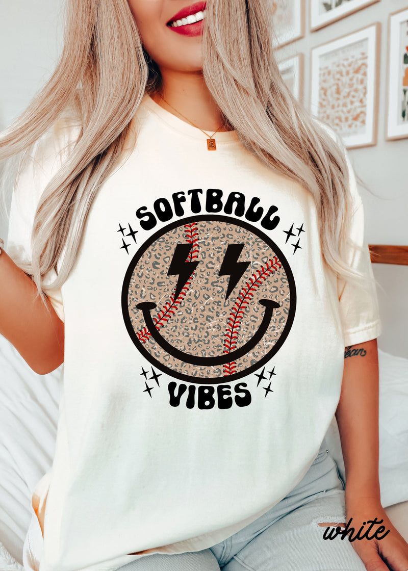 *YOUTH Softball Vibes Tee *8 Colors (S-3X)
