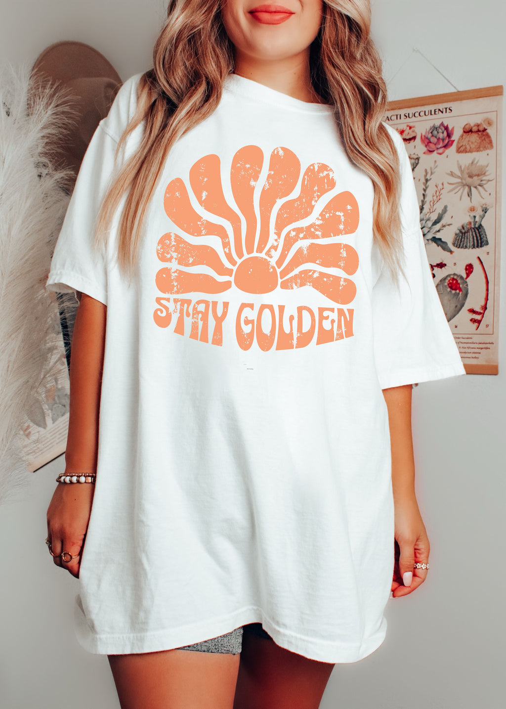 *Stay Golden FRONT Print Tee *4 Colors (S-3X)