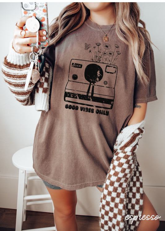 *Floral Camera Tee *7 Colors (S-3X)