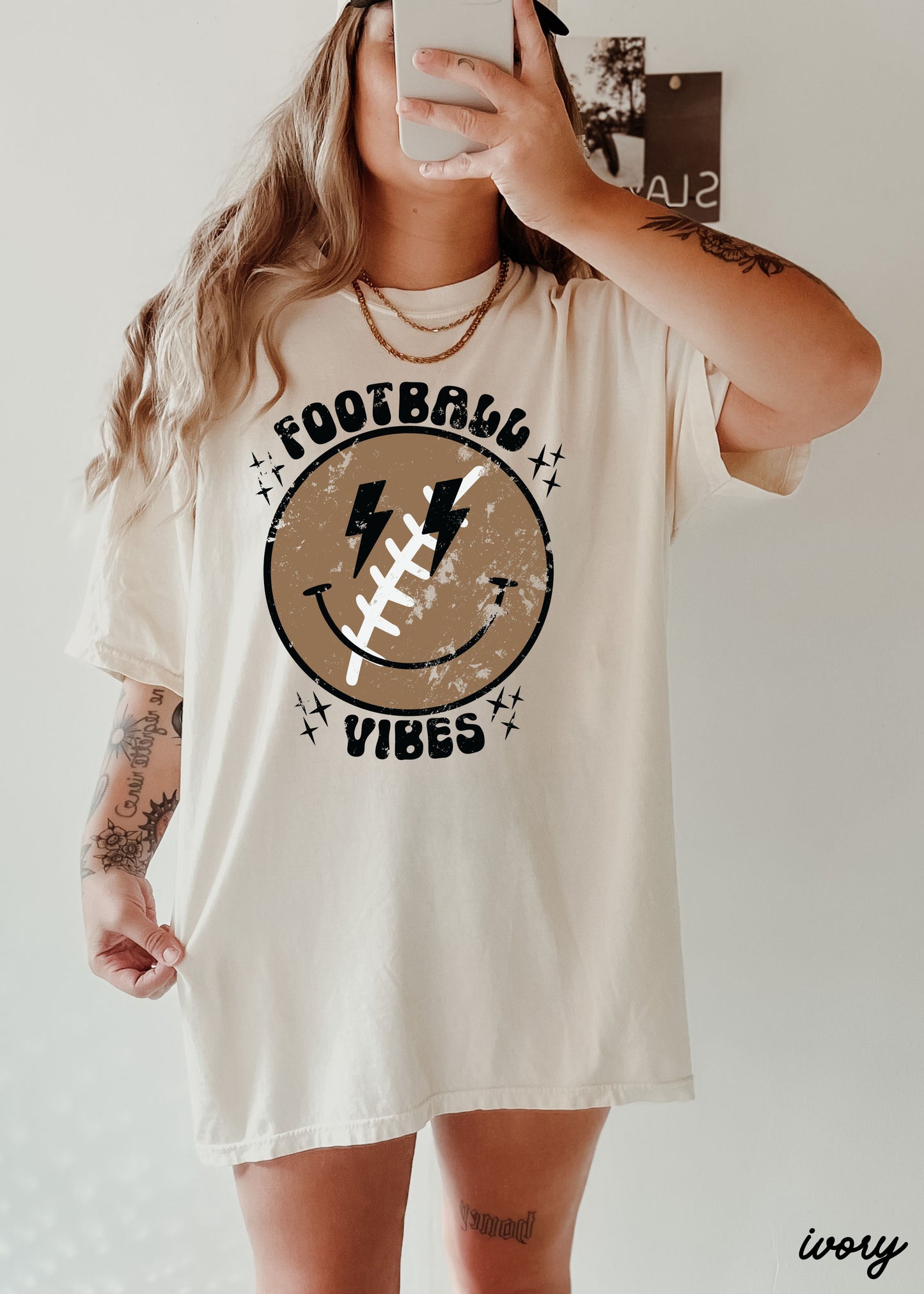 *Football Vibes Happy Tee *14 Colors (S-3X)