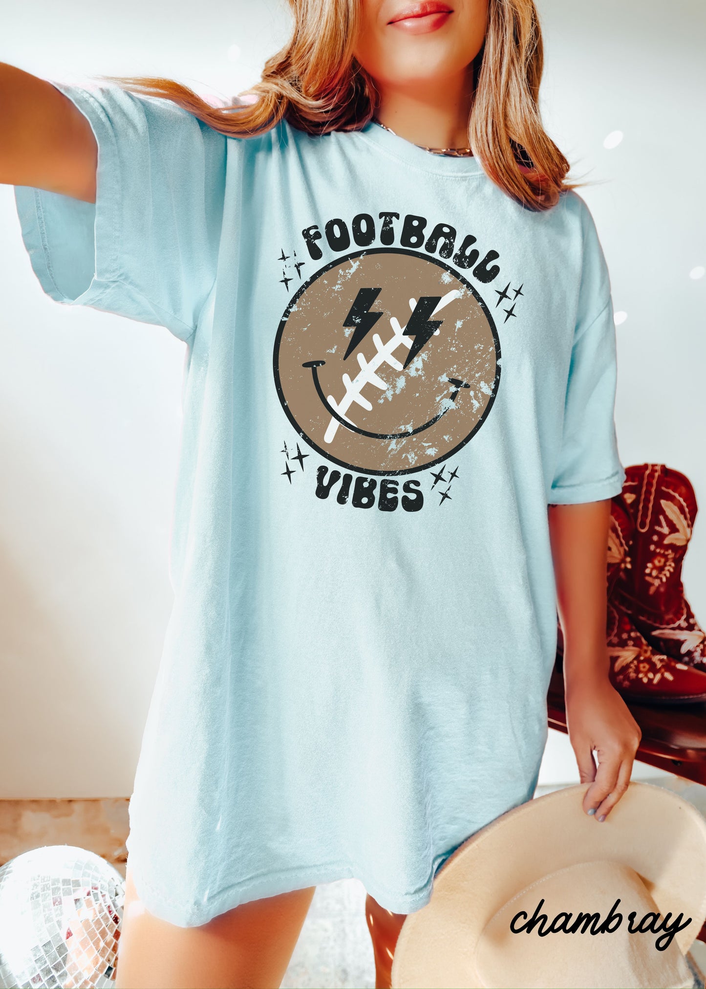 *Football Vibes Happy Tee *14 Colors (S-3X)