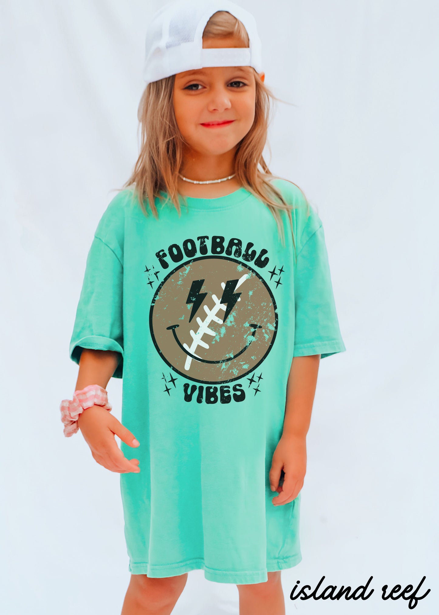 *YOUTH Football Vibes Happy Tee *10 Colors (S-3X)