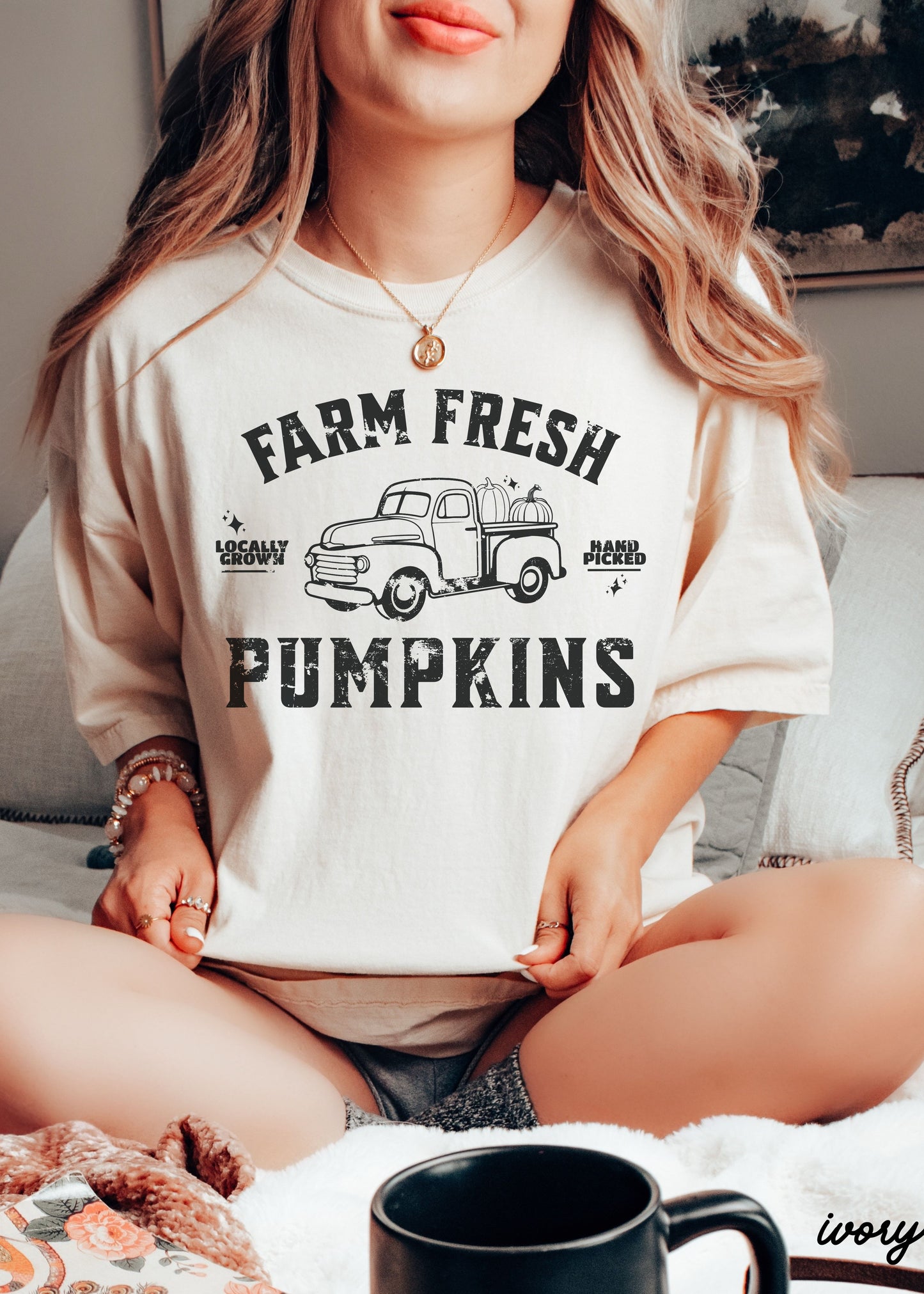 Farm Fresh Pumpkins Tee *8 Colors (S-3X)