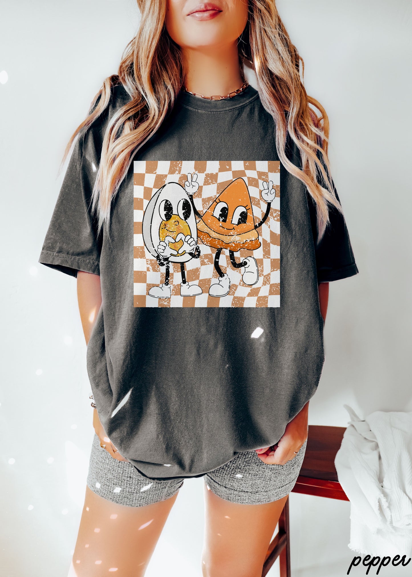 *Checkered Egg & Pie Tee *6 Colors (S-3X)