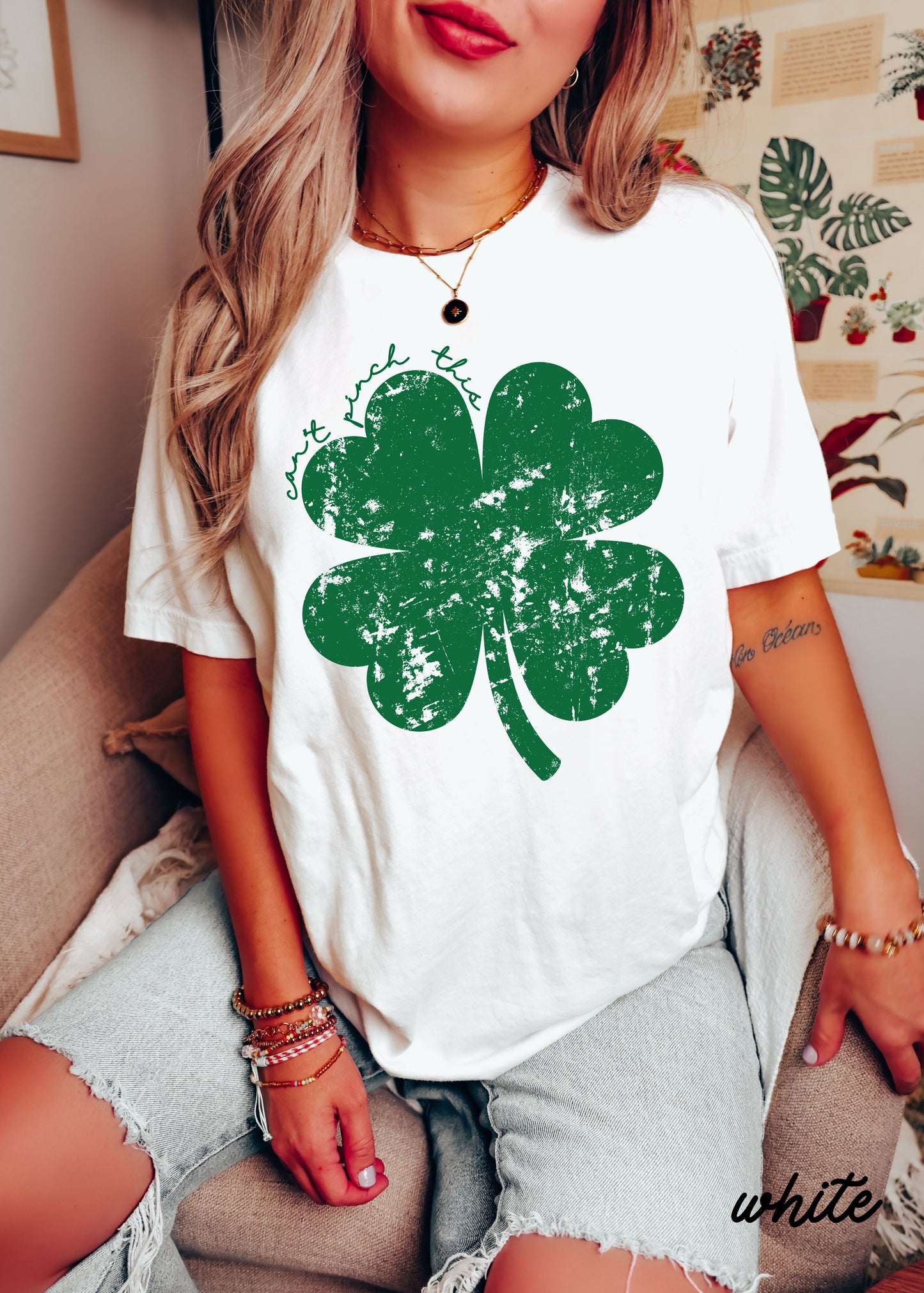 Distressed Shamrock Can't Pinch This Comfort Colors Tee *5 Colors (S-3X)