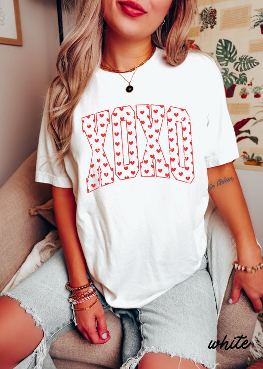 XOXO Hearts Tee *10 Colors (S-3X)