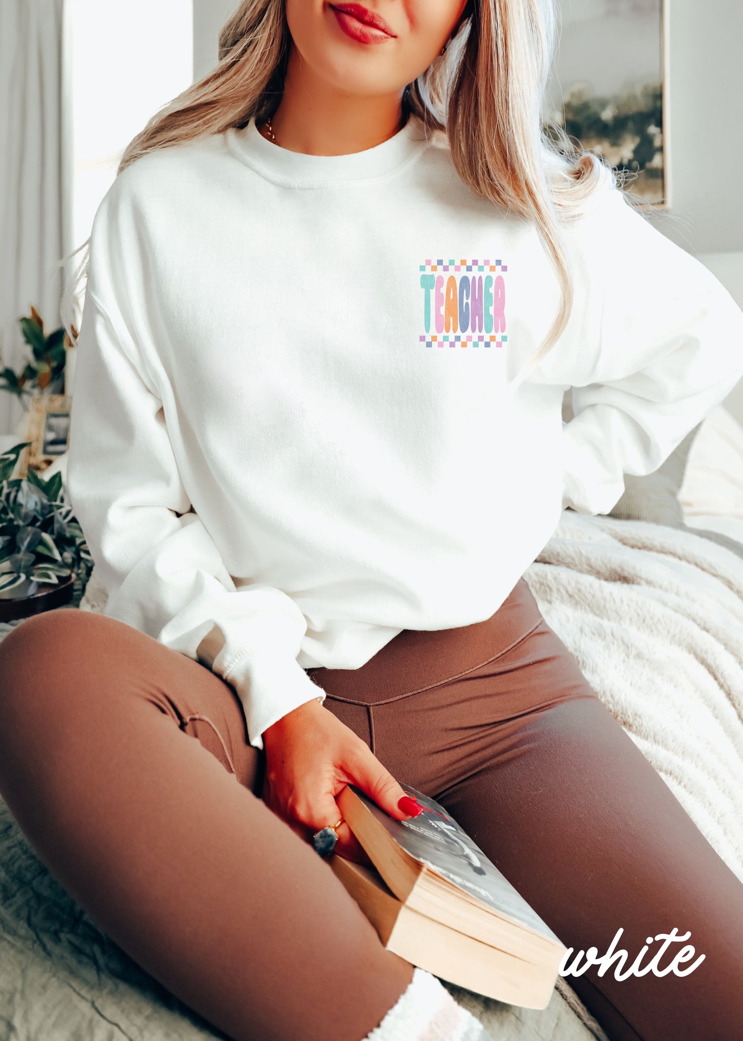 *Checkered Teacher Sweatshirt Back Print *4 Colors (S-5X)