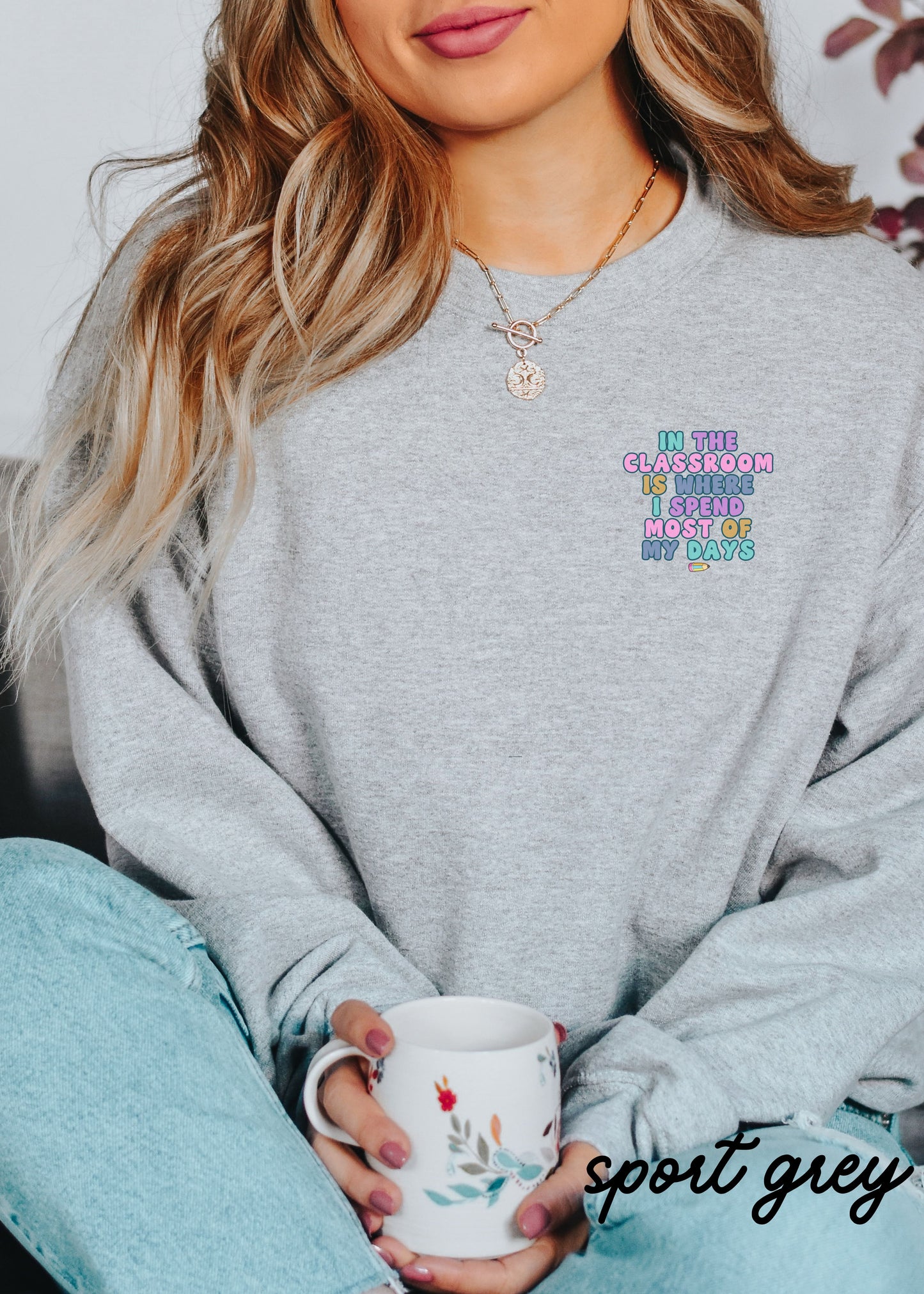 *In the Classroom Sweatshirt Back Print *5 Colors (S-5X)